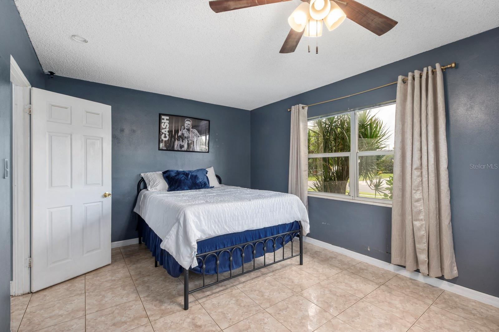 4335 MACEACHEN BLVD, SARASOTA, FL, 34233
