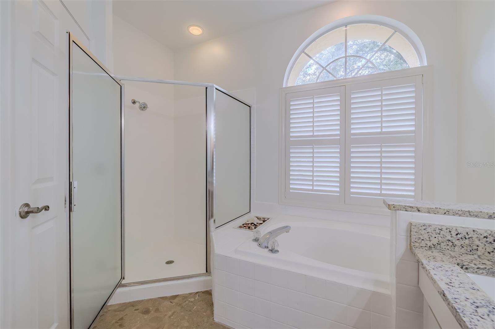 9302 KNIGHTSBRIDGE CT, TAMPA, FL, 33647
