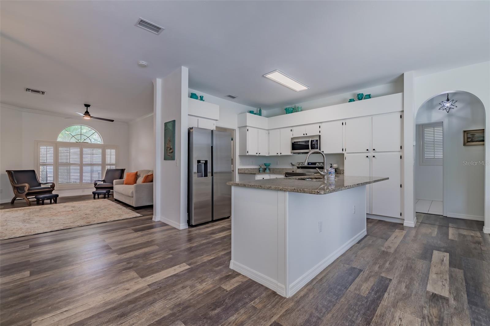 9302 KNIGHTSBRIDGE CT, TAMPA, FL, 33647