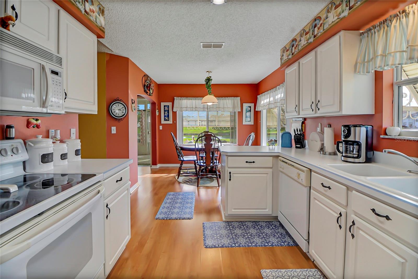 120 TRAILWOOD DR, LEESBURG, FL, 34748