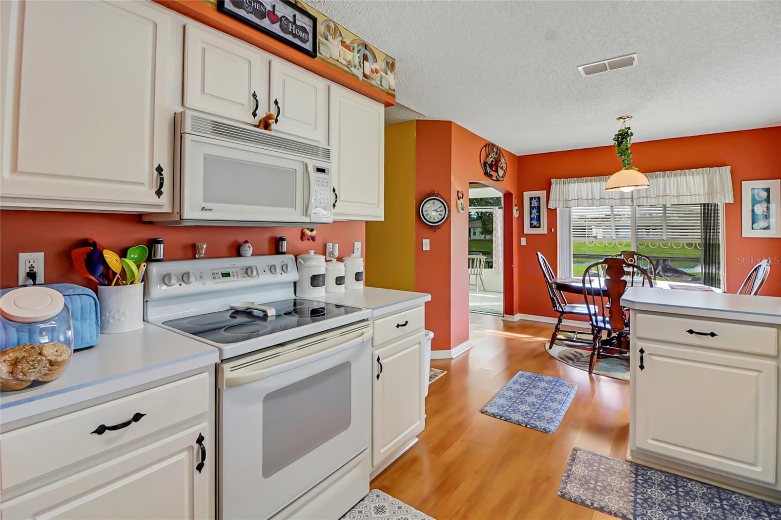 120 TRAILWOOD DR, LEESBURG, FL, 34748