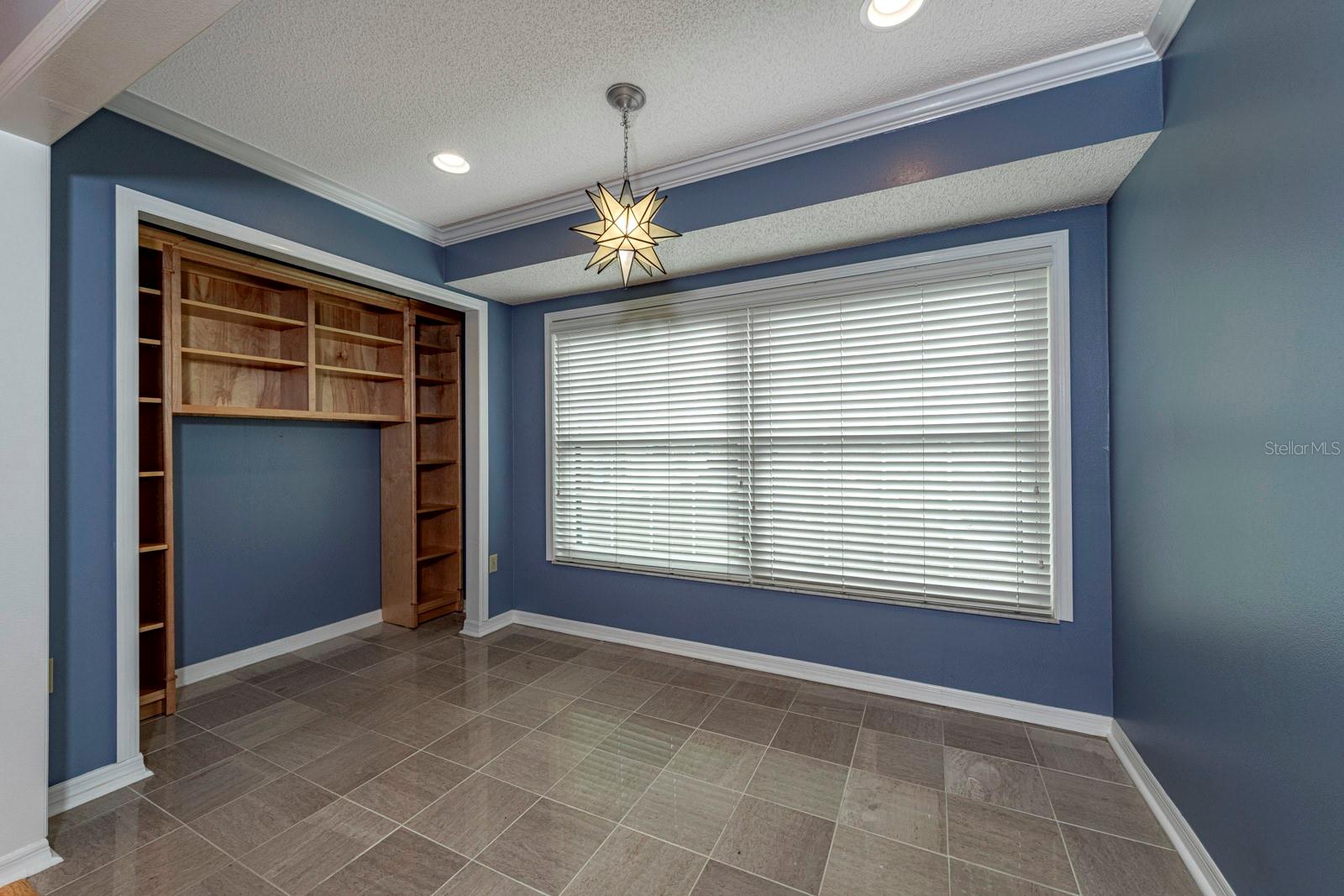 110 N TREMAIN ST #202, MOUNT DORA, FL, 32757