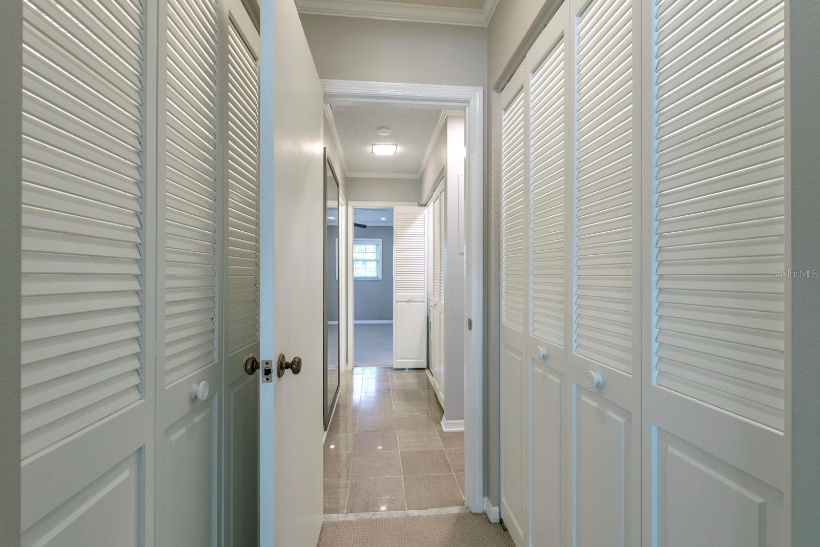 110 N TREMAIN ST #202, MOUNT DORA, FL, 32757