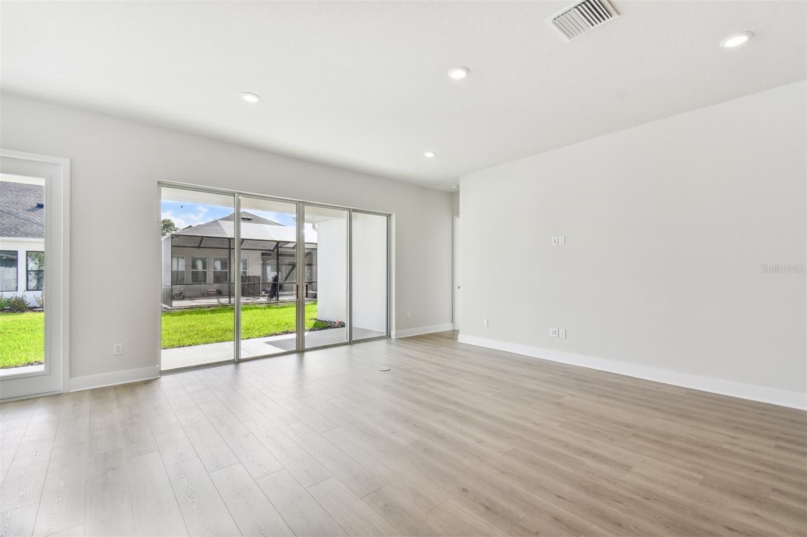 13491 BERGAMONT CIR, TAMPA, FL, 33618