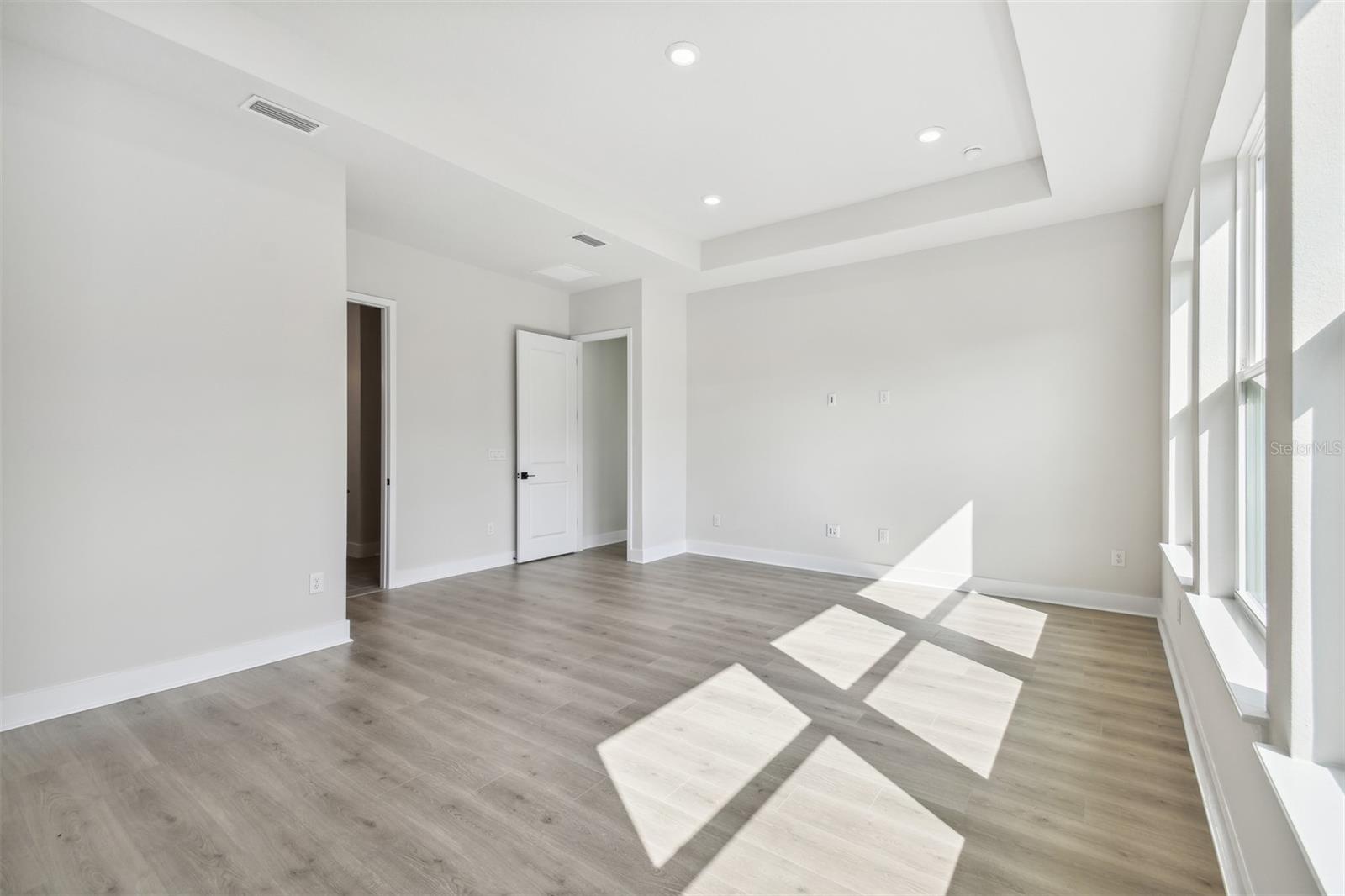 13491 BERGAMONT CIR, TAMPA, FL, 33618