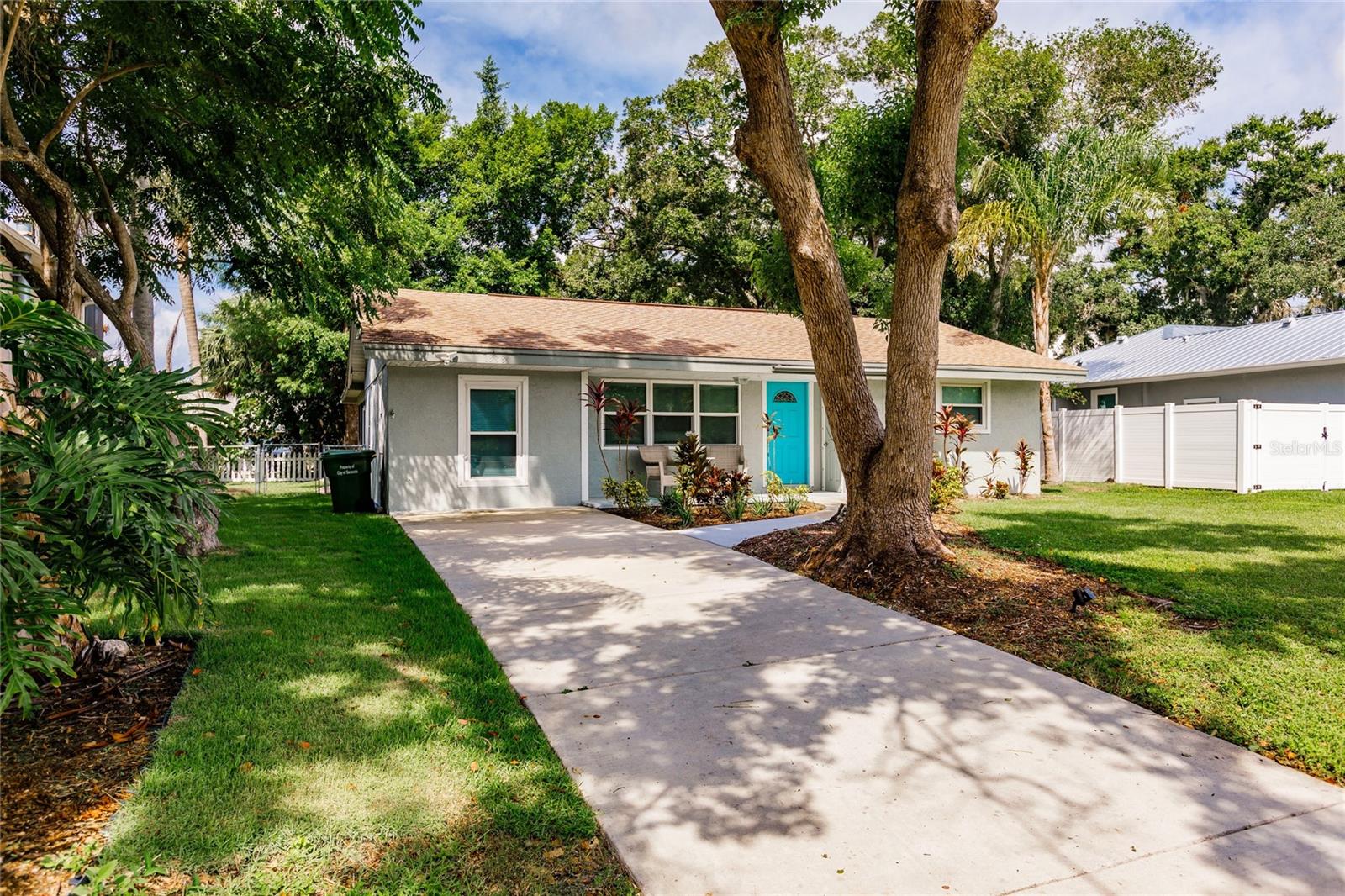 1318 LOMA LINDA CT, SARASOTA, FL, 34239