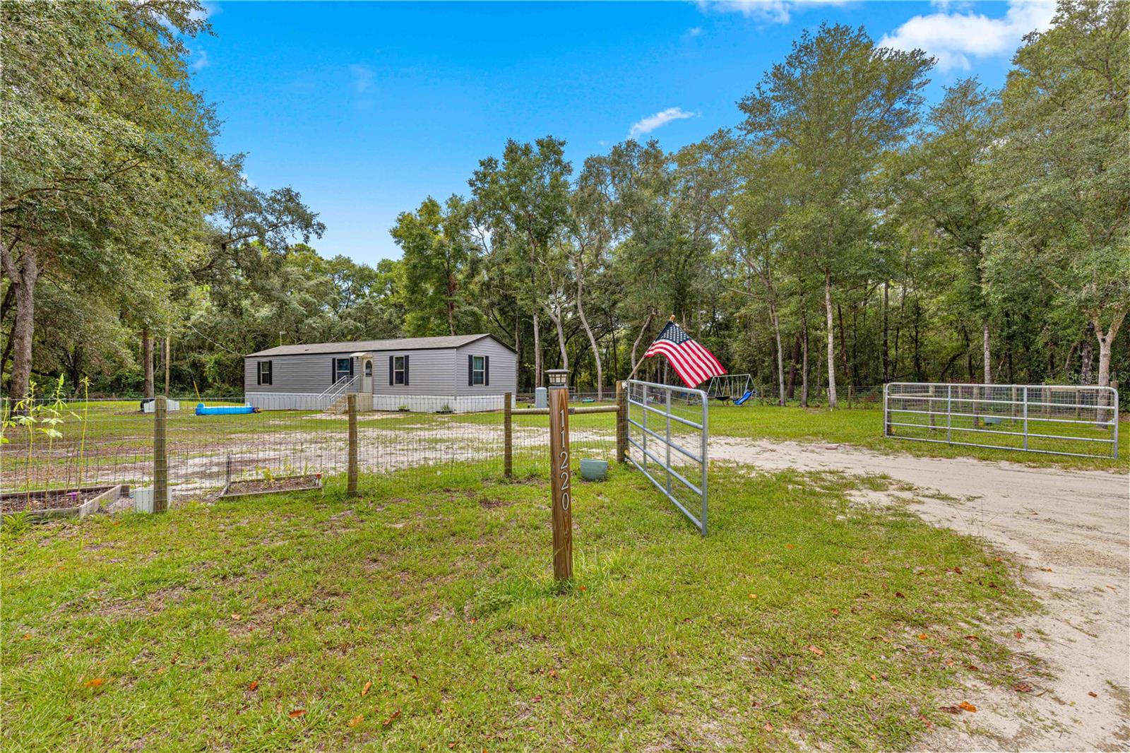 11220 NE 234TH PLACE RD, FORT MC COY, FL, 32134