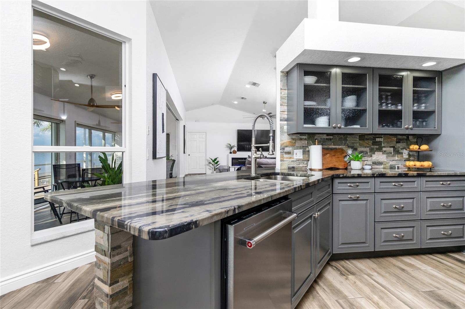5183 COOPER TER, PORT CHARLOTTE, FL, 33981
