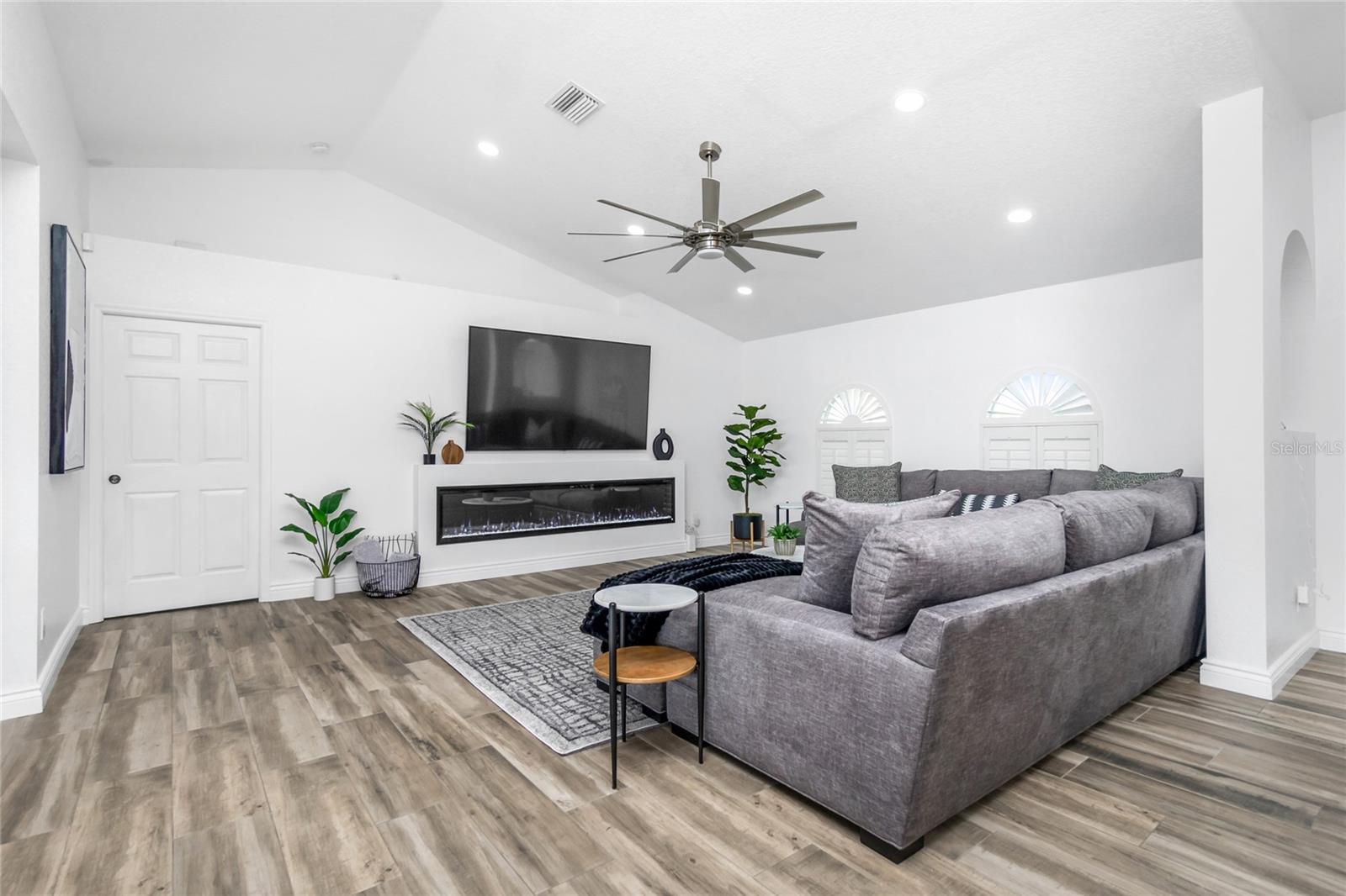 5183 COOPER TER, PORT CHARLOTTE, FL, 33981