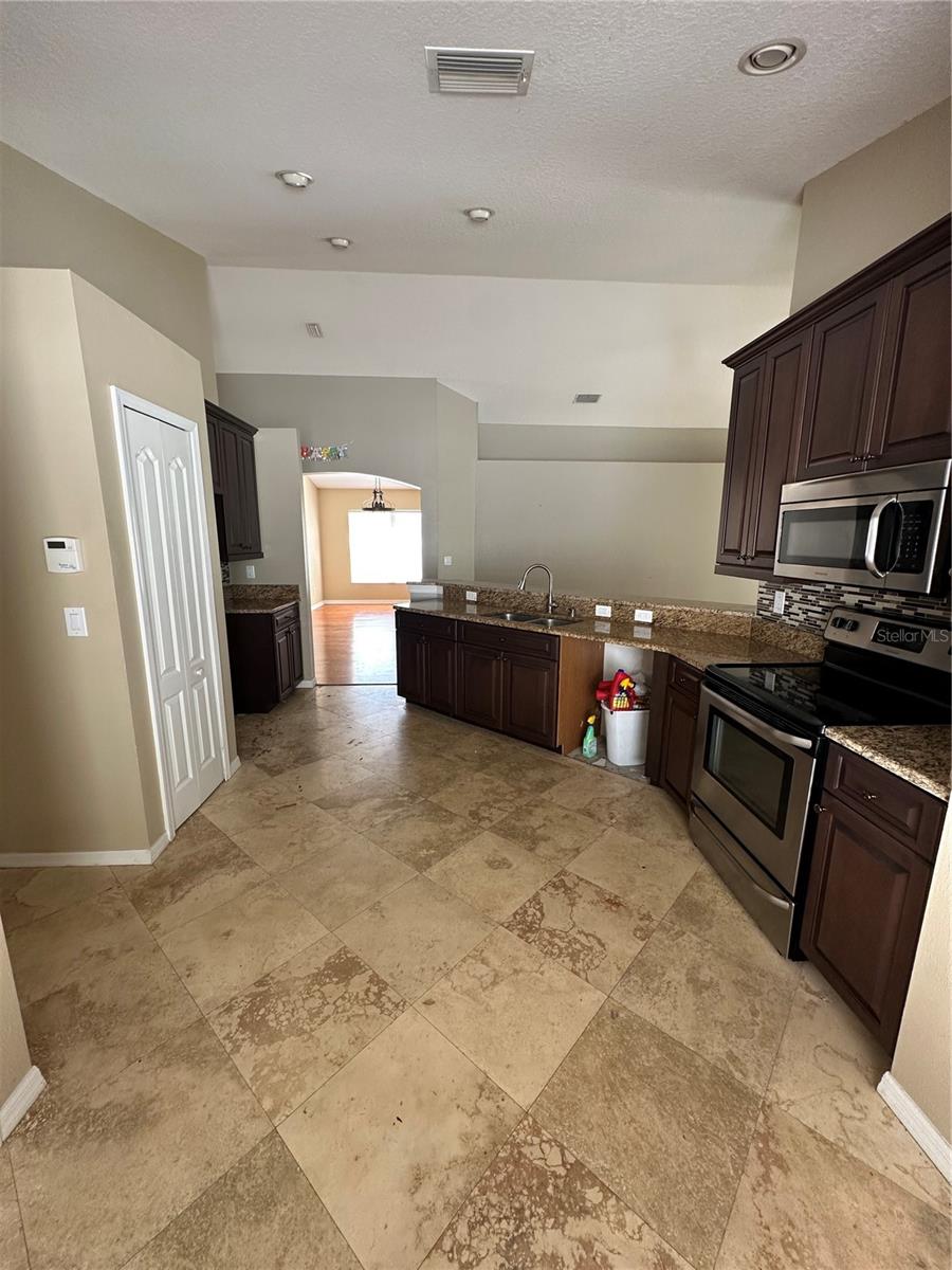 3201 DUNSTABLE DR, LAND O LAKES, FL, 34638