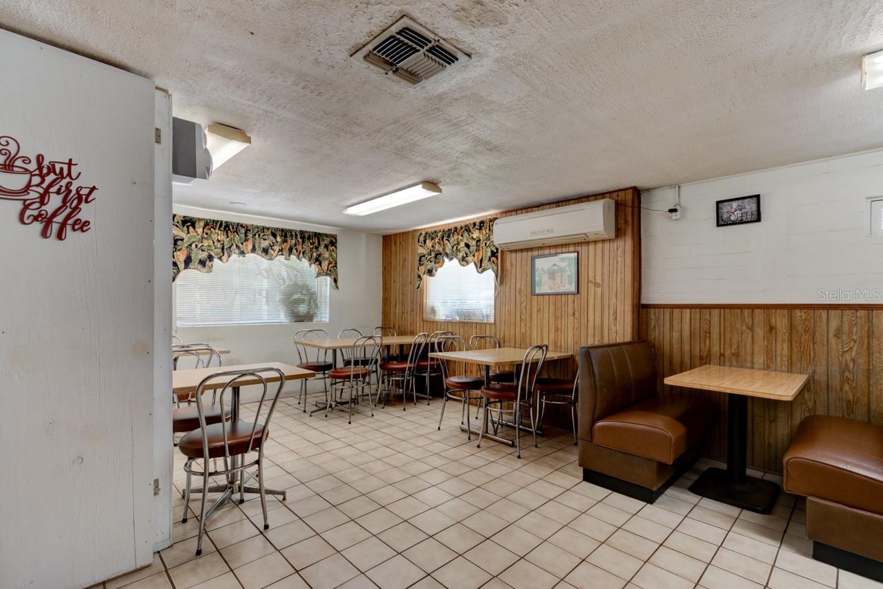 486 LPGA BLVD, DAYTONA BEACH, FL, 32117