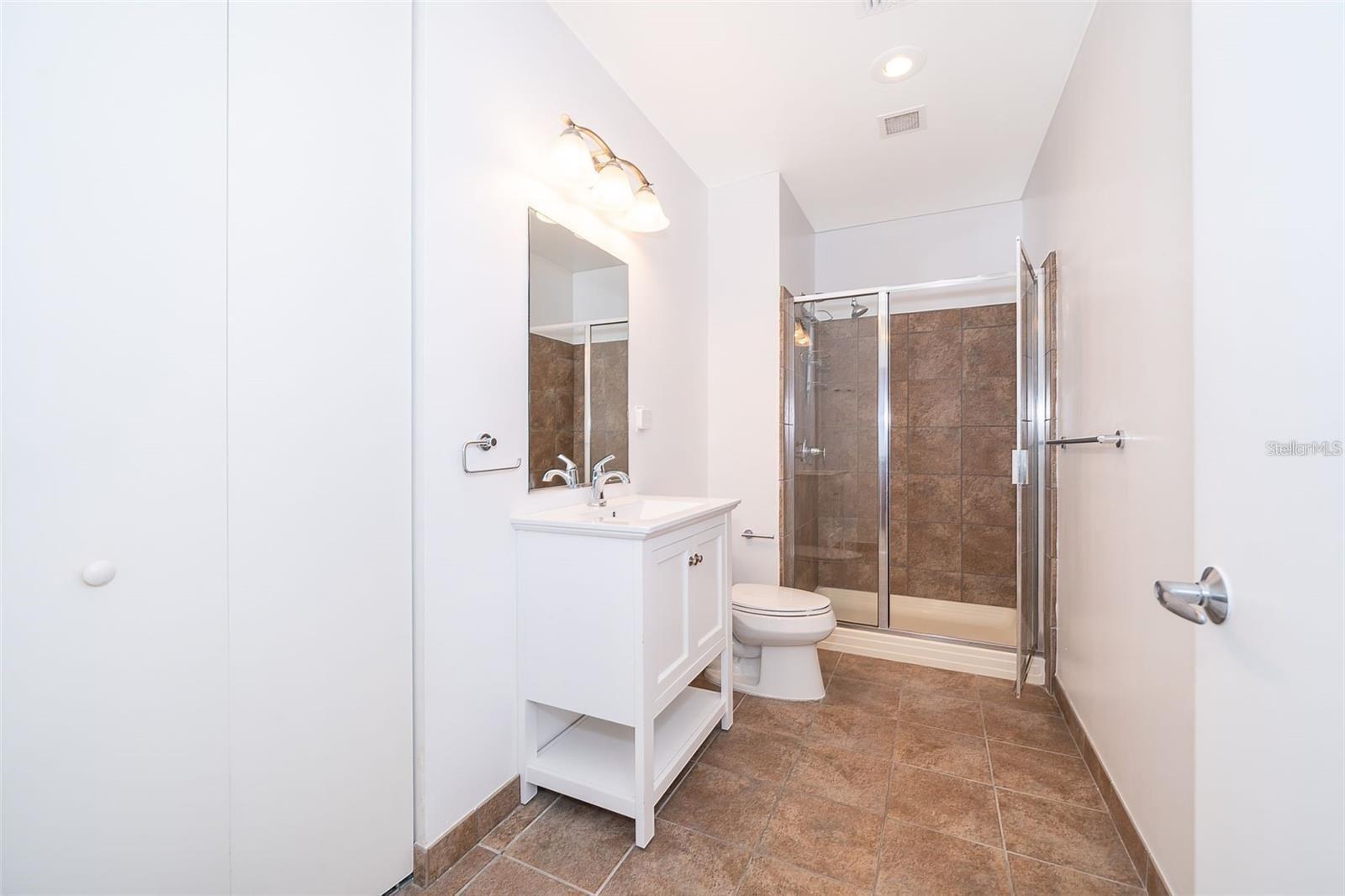 150 E ROBINSON ST #1907, ORLANDO, FL, 32801