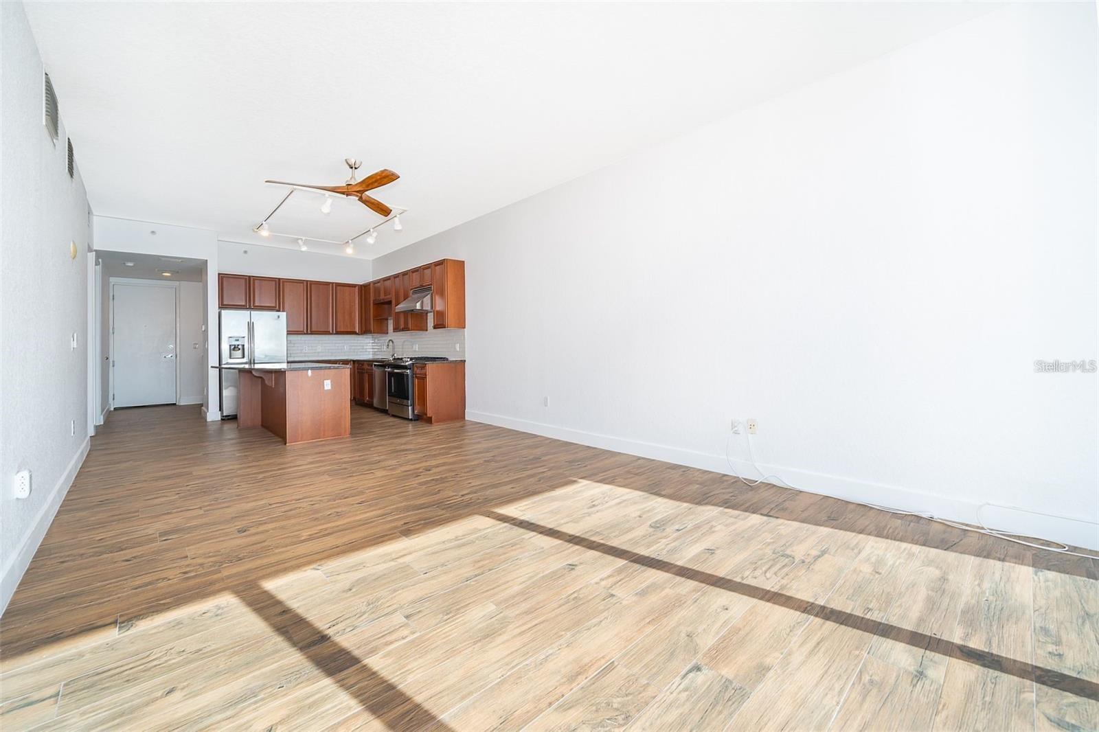 150 E ROBINSON ST #1907, ORLANDO, FL, 32801