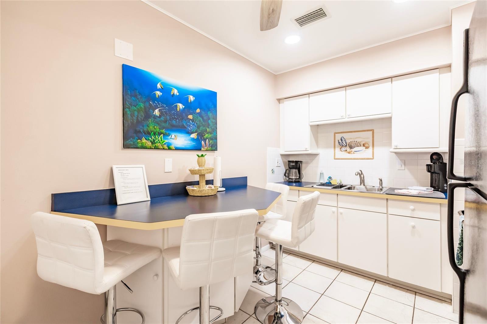 5955 MIDNIGHT PASS RD #12E, SARASOTA, FL, 34242