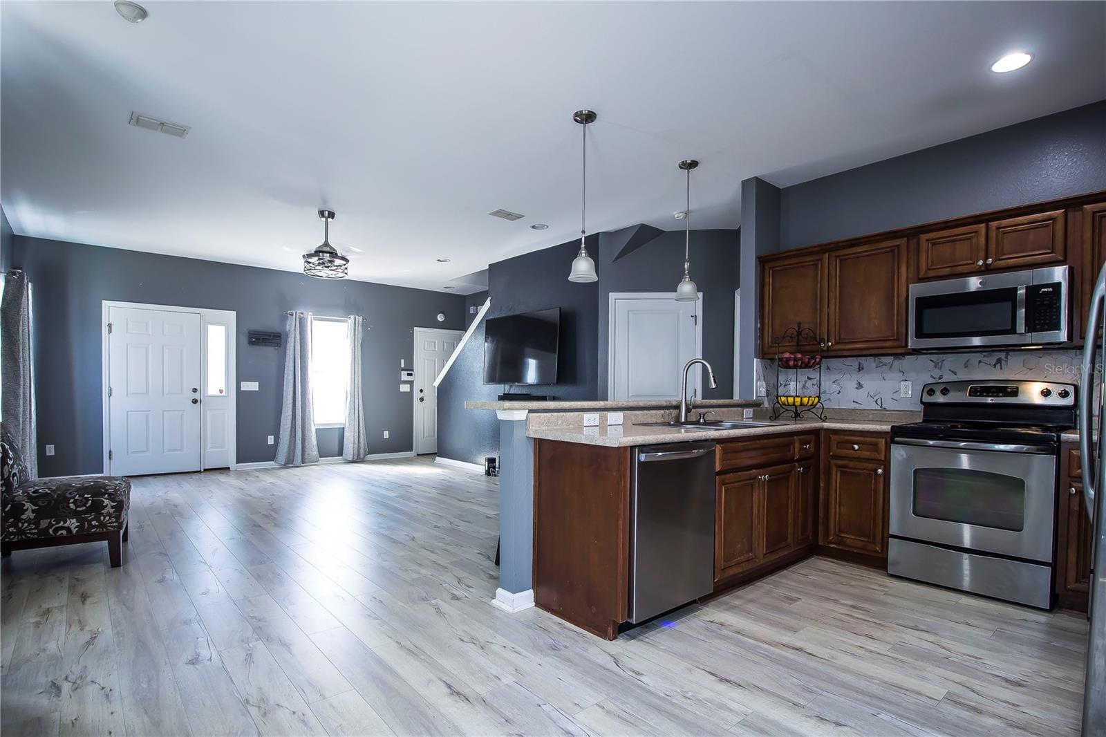 904 CHASE CREEK CIR, TALLAHASSEE, FL, 32311