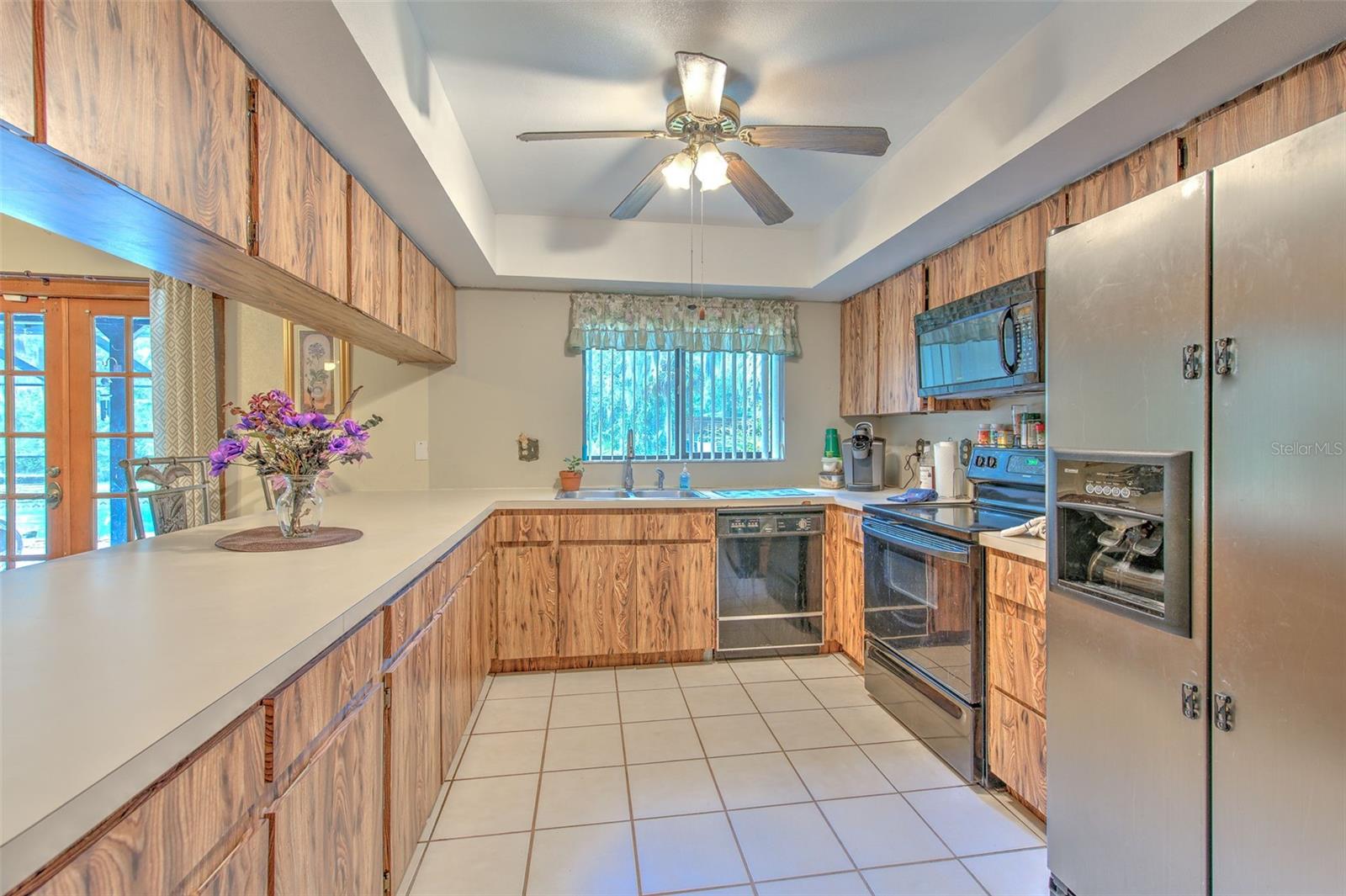 711 E KEYSVILLE RD, PLANT CITY, FL, 33567