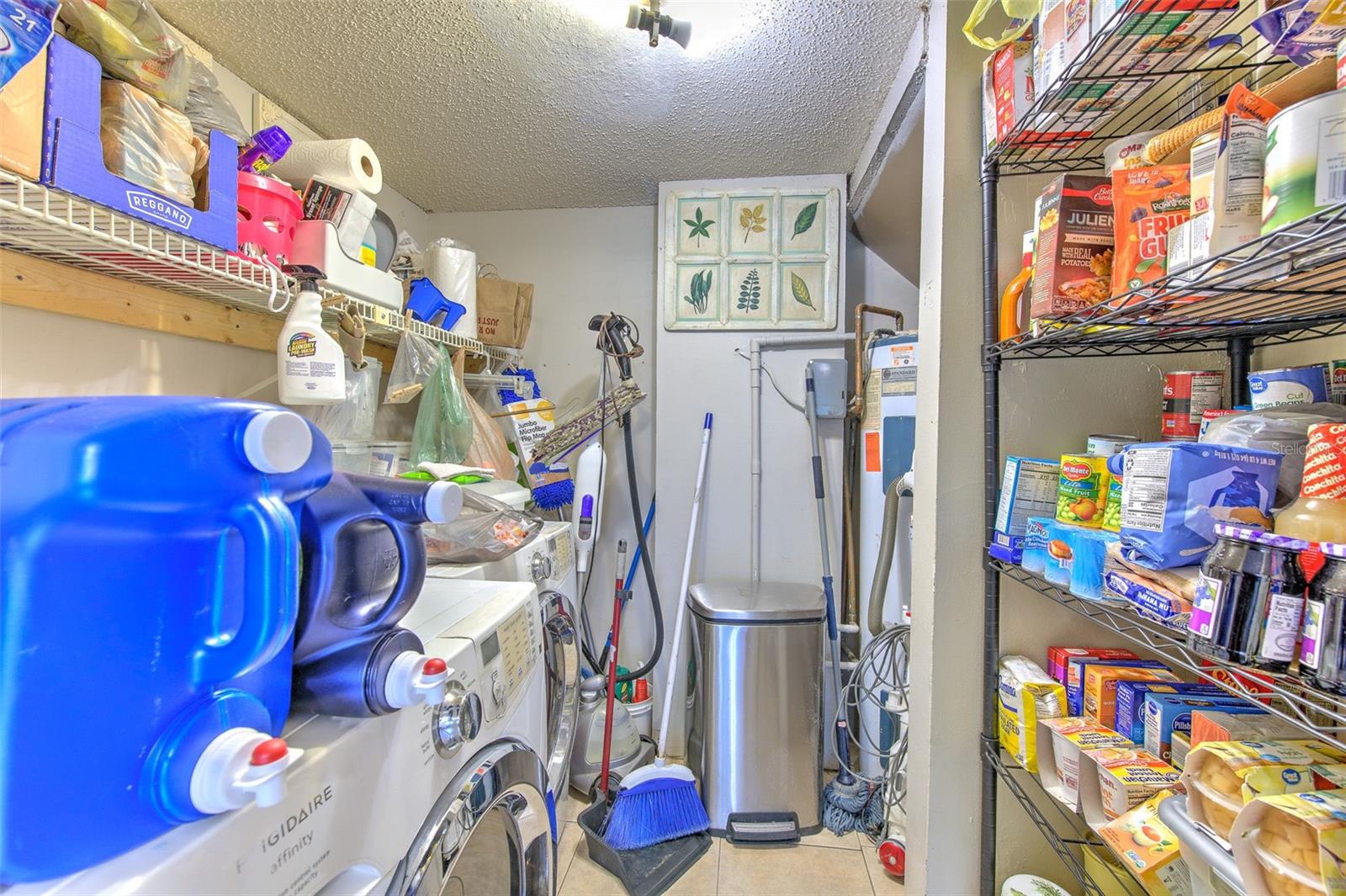 711 E KEYSVILLE RD, PLANT CITY, FL, 33567
