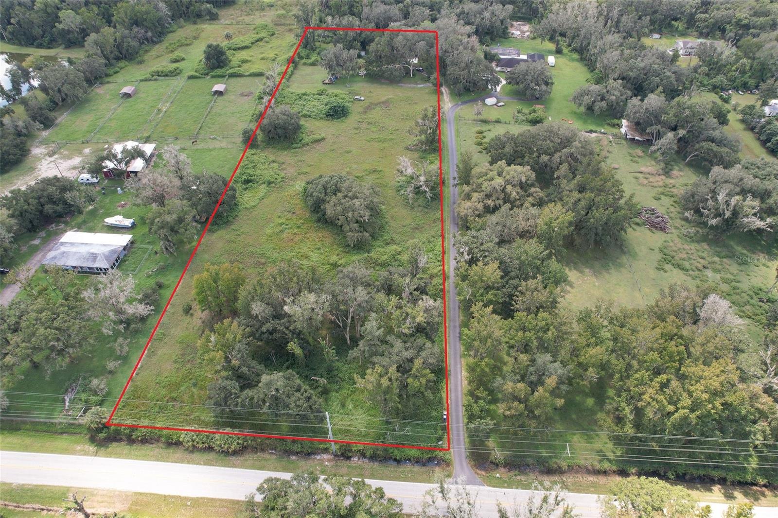 711 E KEYSVILLE RD, PLANT CITY, FL, 33567