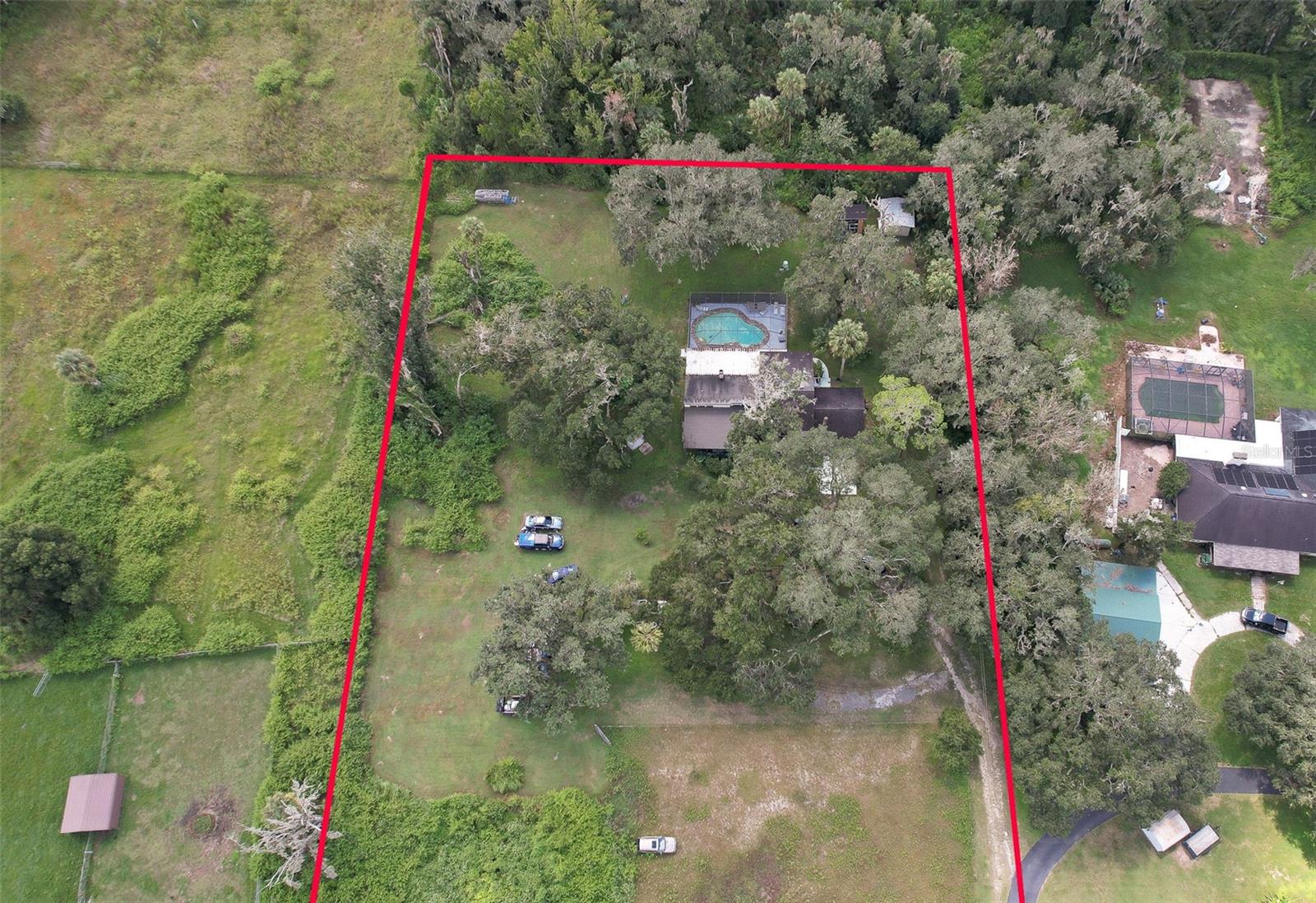 711 E KEYSVILLE RD, PLANT CITY, FL, 33567