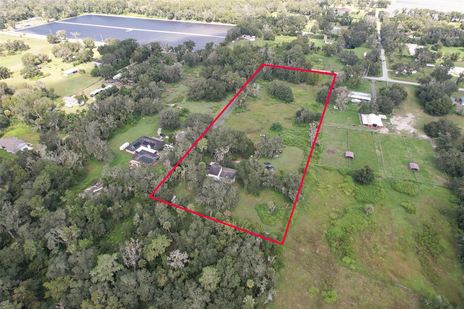 711 E KEYSVILLE RD, PLANT CITY, FL, 33567
