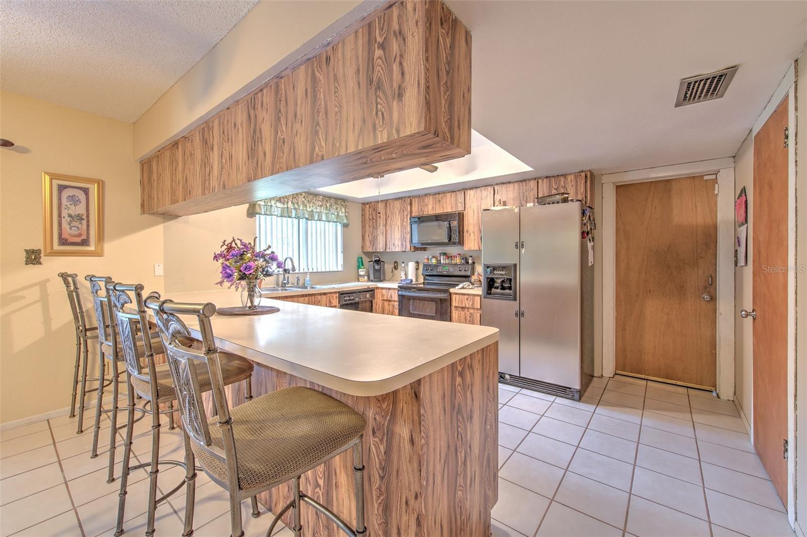 711 E KEYSVILLE RD, PLANT CITY, FL, 33567