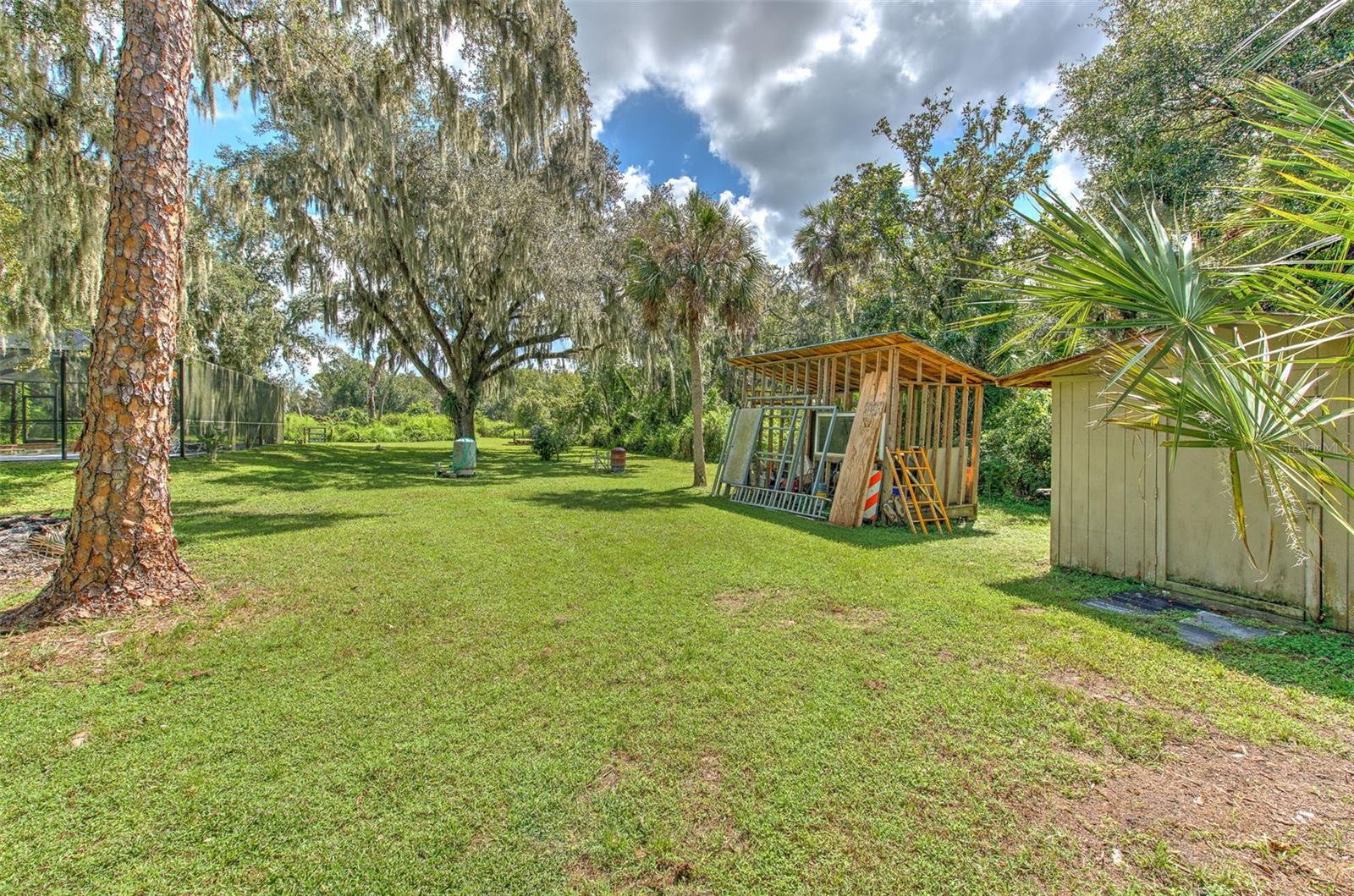 711 E KEYSVILLE RD, PLANT CITY, FL, 33567