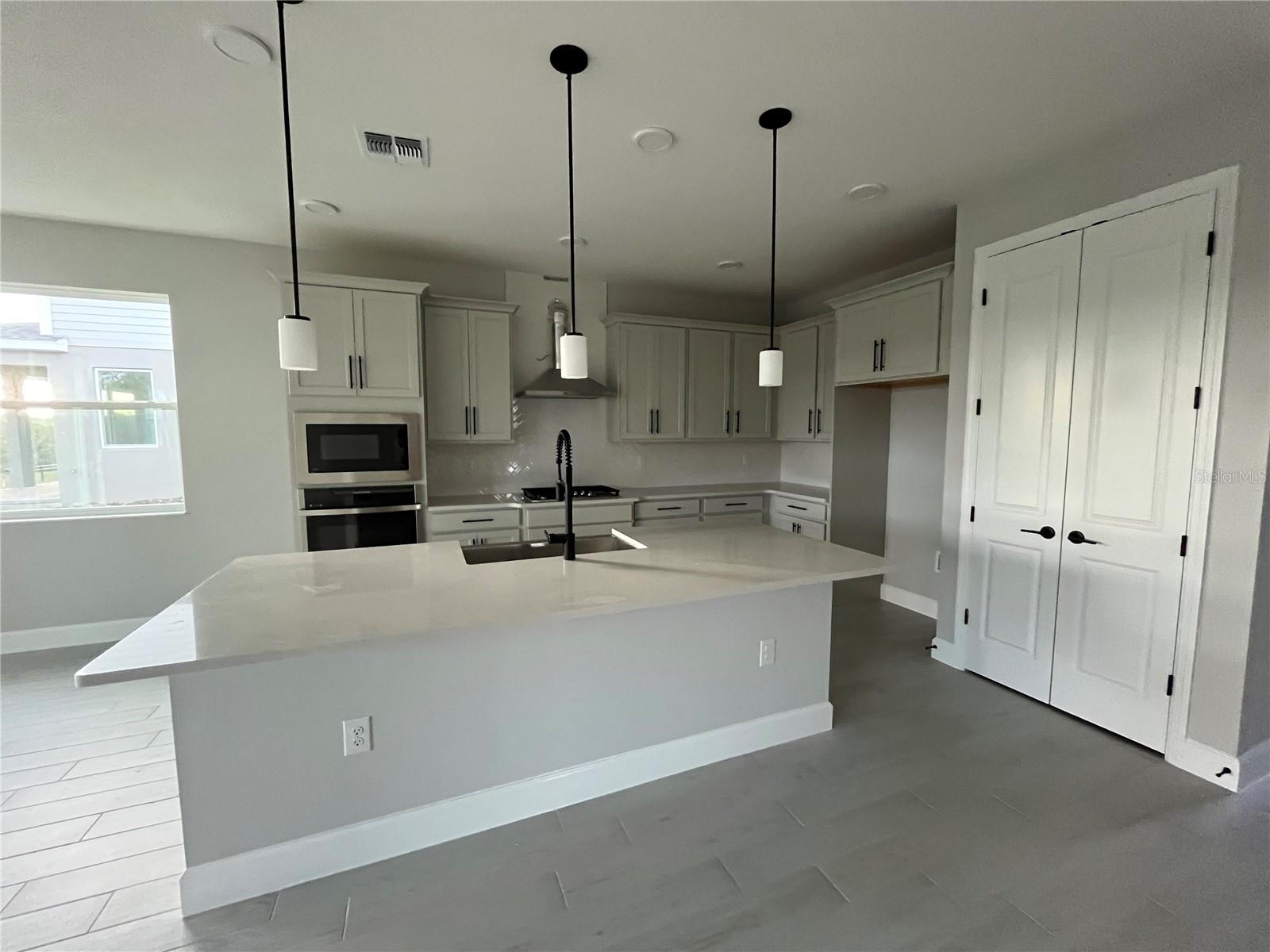 3260 ROSEVILLE DR, APOPKA, FL, 32712
