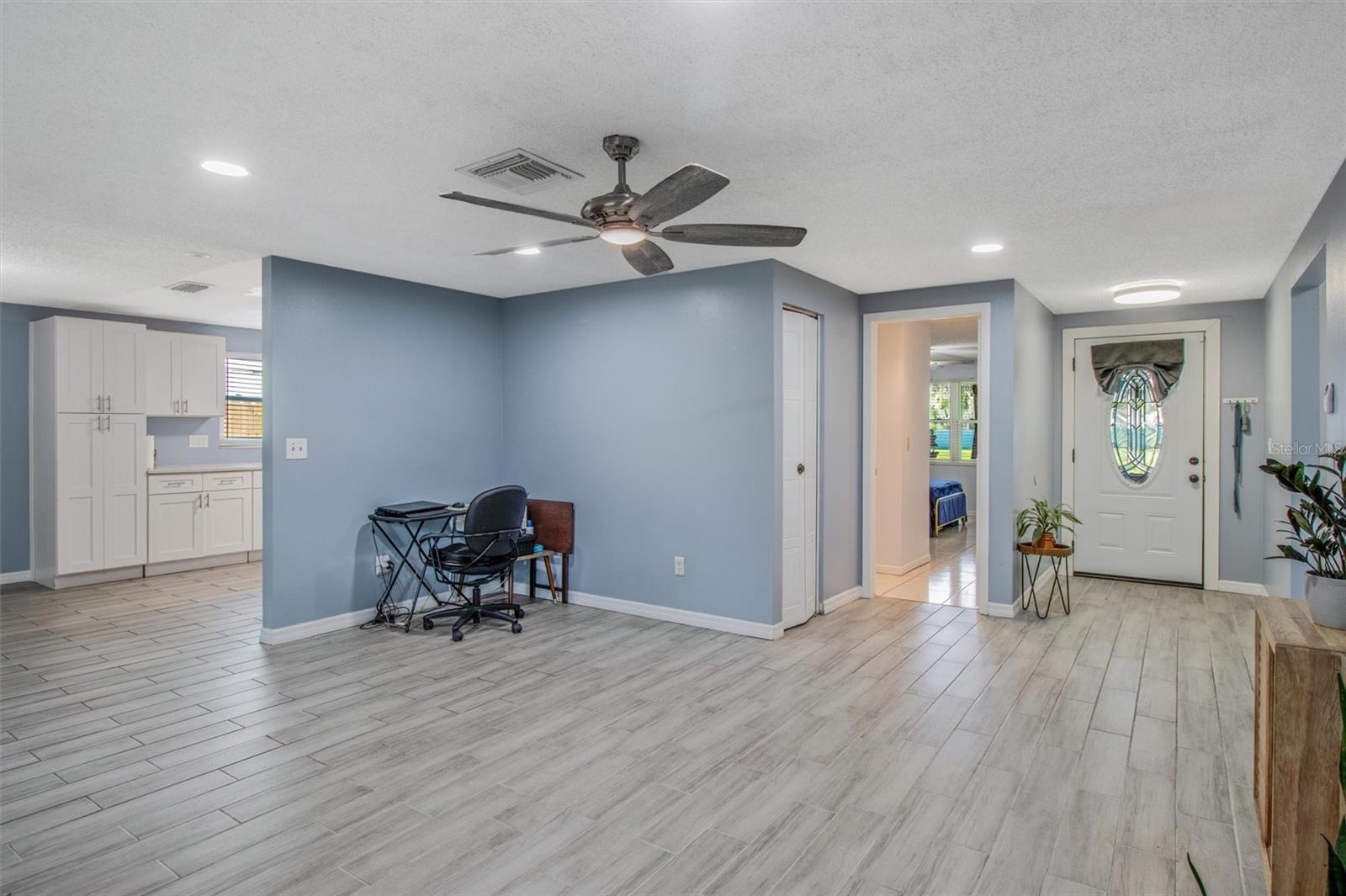 3303 RUSSETT DR, TAMPA, FL, 33618