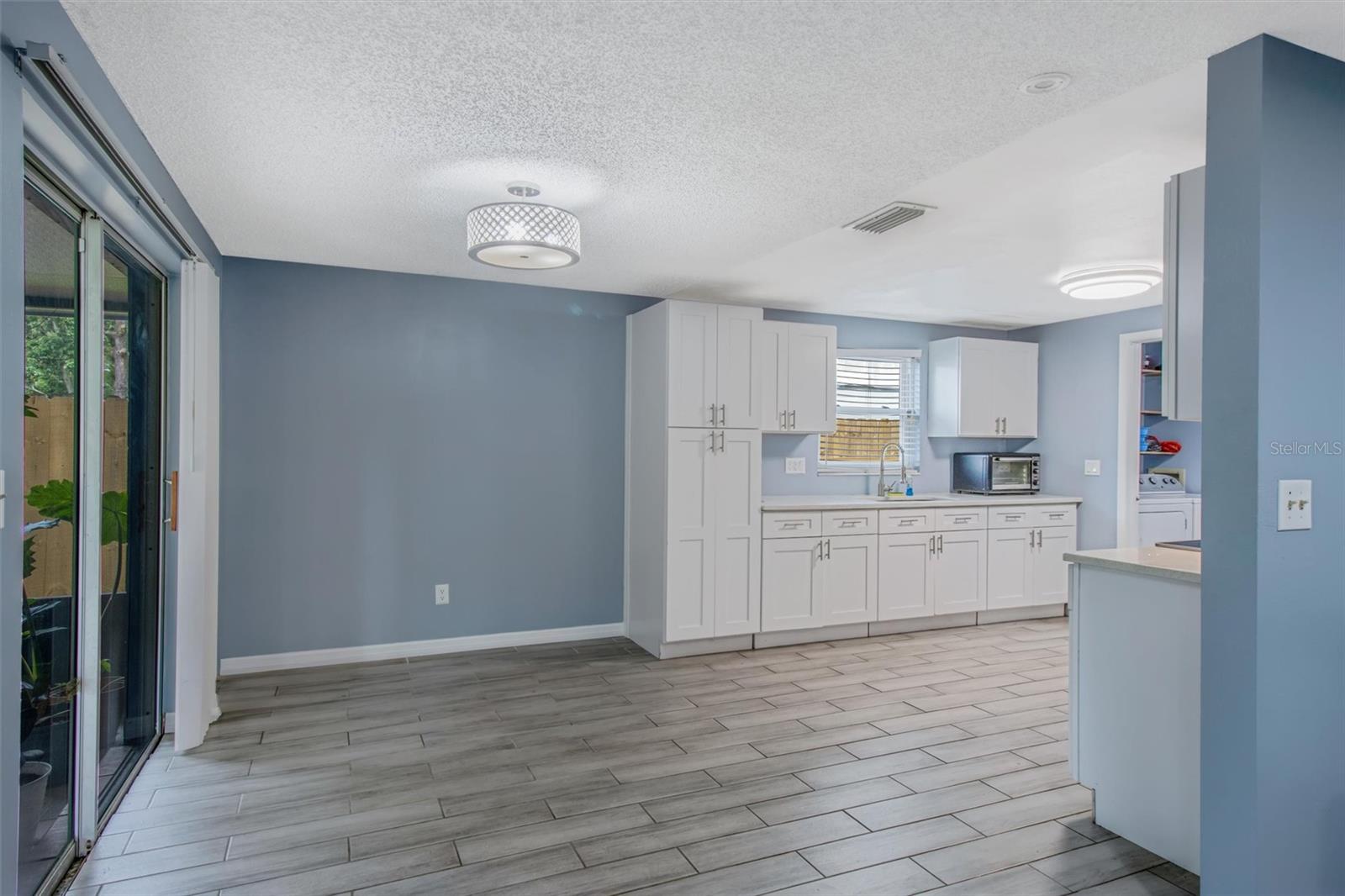 3303 RUSSETT DR, TAMPA, FL, 33618