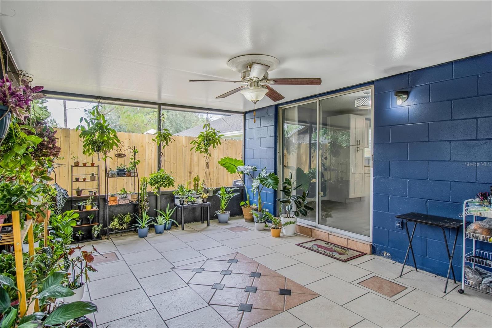3303 RUSSETT DR, TAMPA, FL, 33618