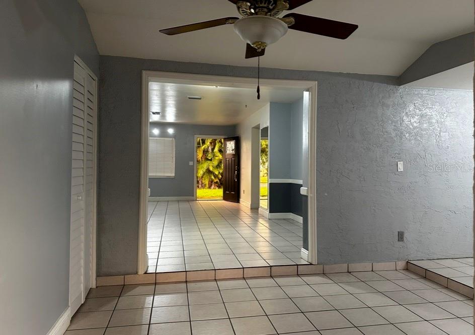 6028 MORNAY DR, TAMPA, FL, 33615