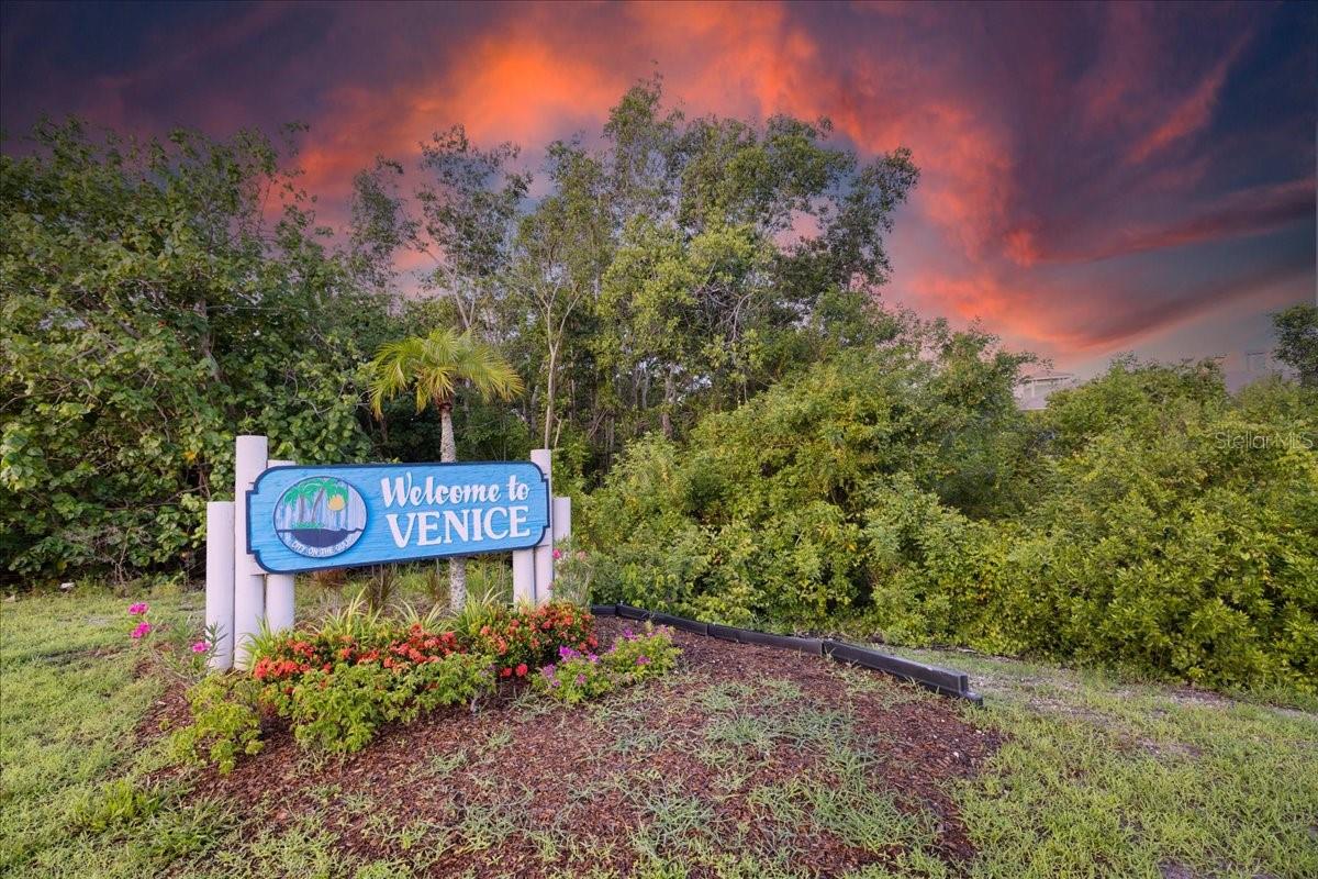 W SEMINOLE DR, VENICE, FL, 34293