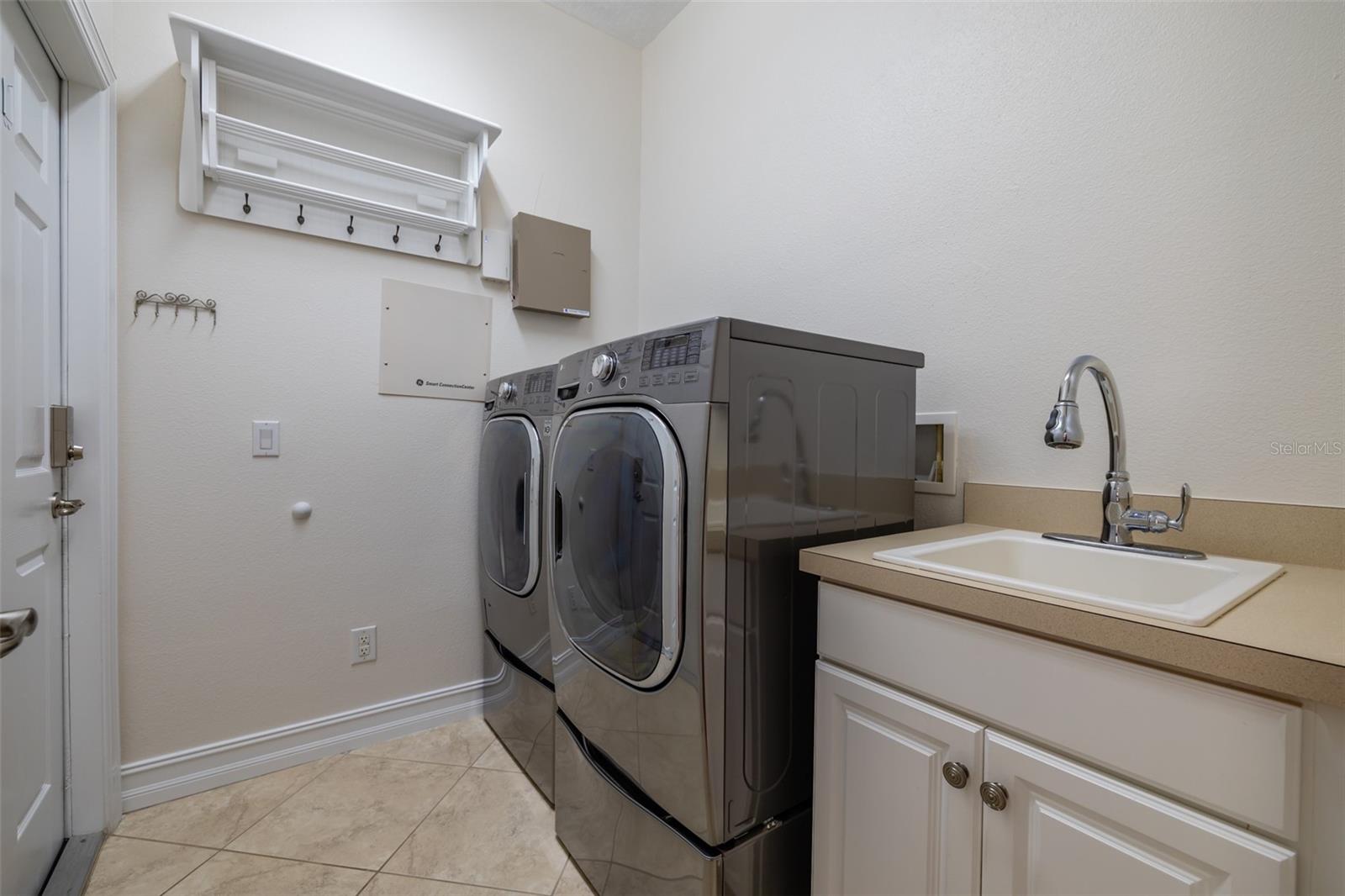 4943 SANDY BROOK CIR, WIMAUMA, FL, 33598