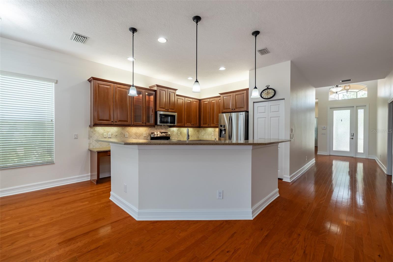 4943 SANDY BROOK CIR, WIMAUMA, FL, 33598