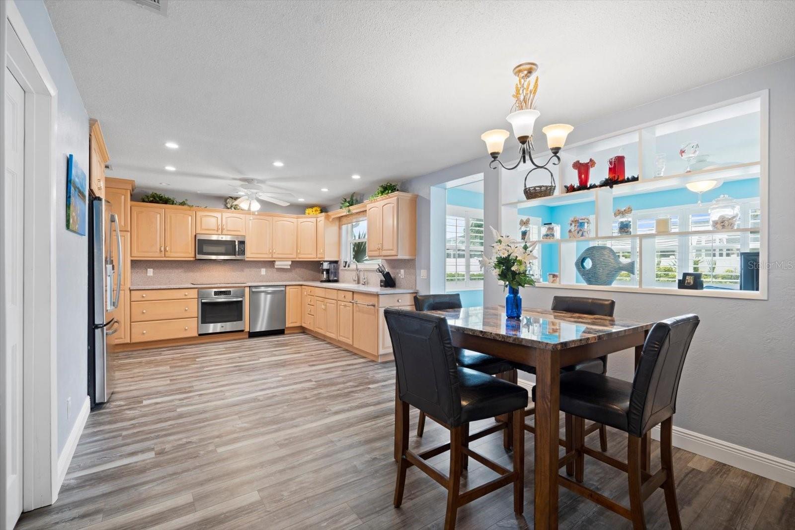 348 EMORY DR, DAYTONA BEACH, FL, 32118