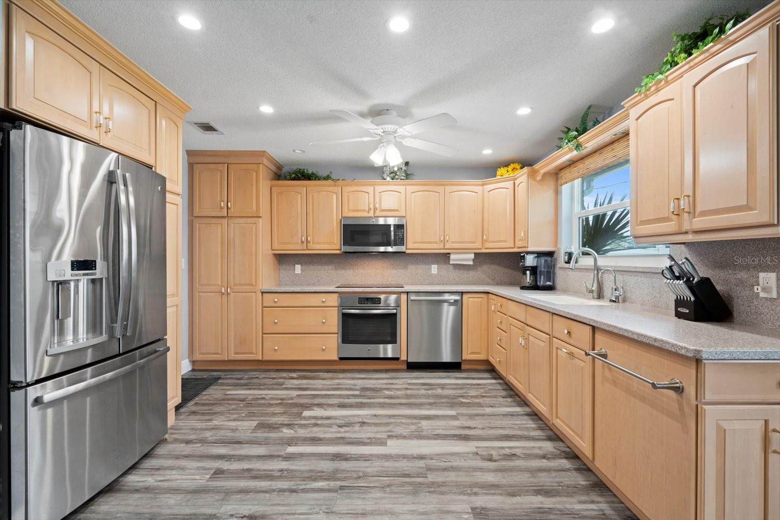 348 EMORY DR, DAYTONA BEACH, FL, 32118