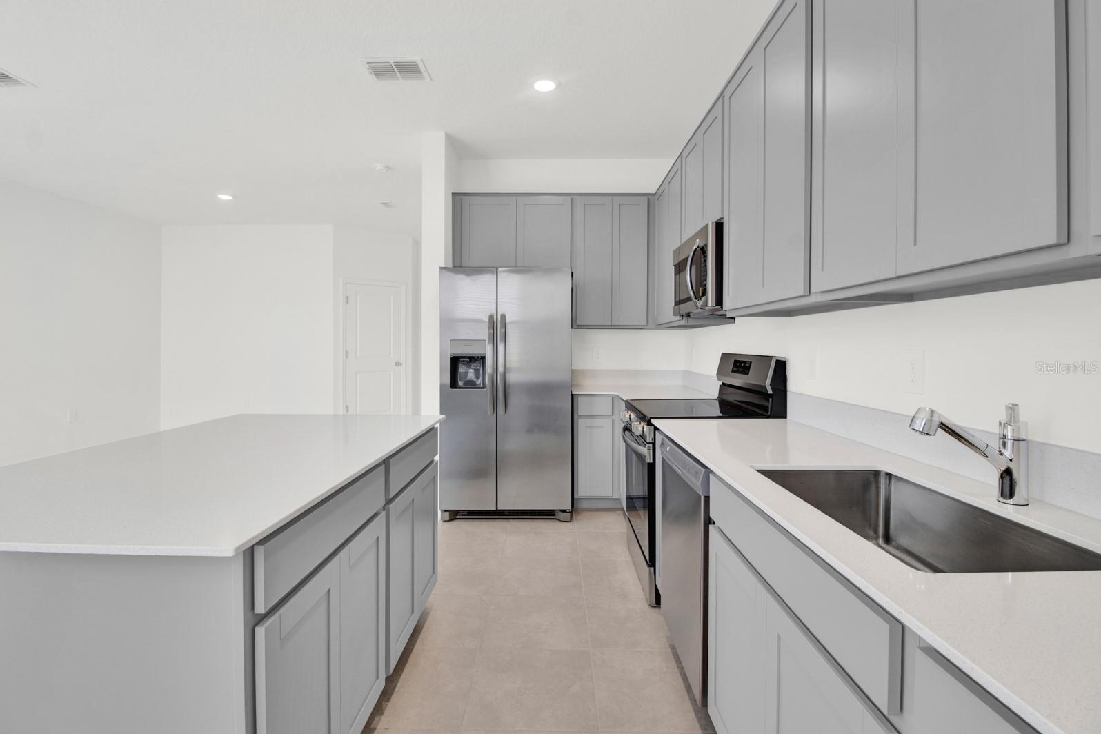 6153 PEACEFUL PARK WAY, CLERMONT, FL, 34714