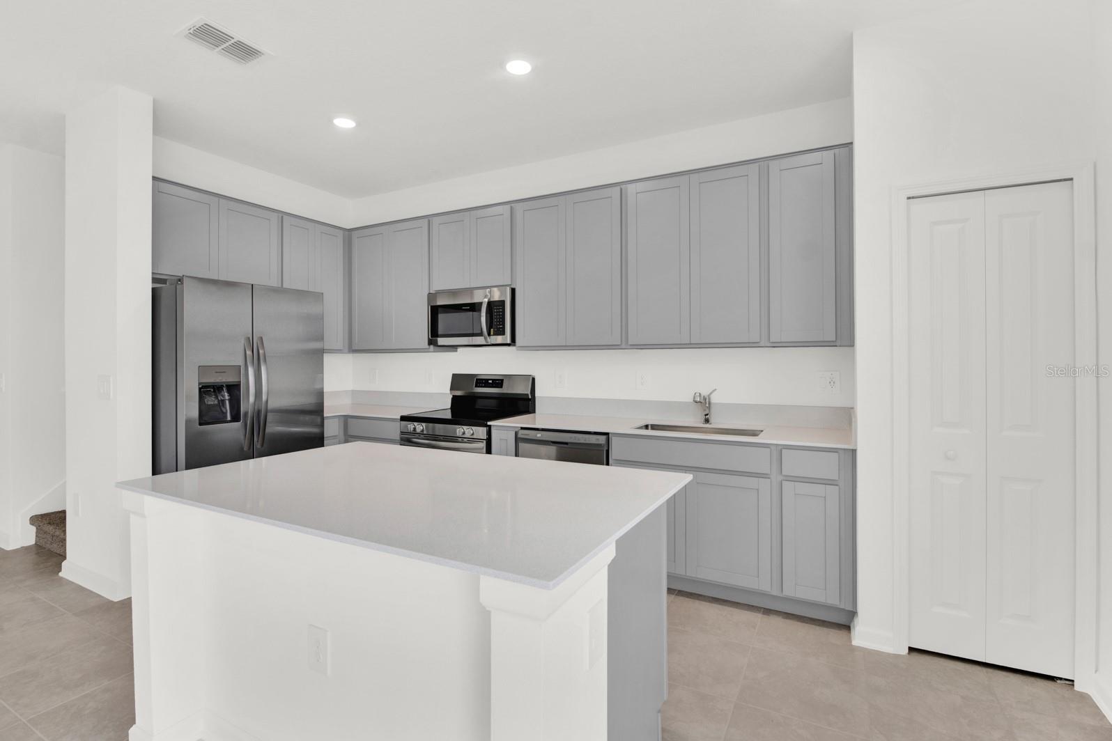 6153 PEACEFUL PARK WAY, CLERMONT, FL, 34714