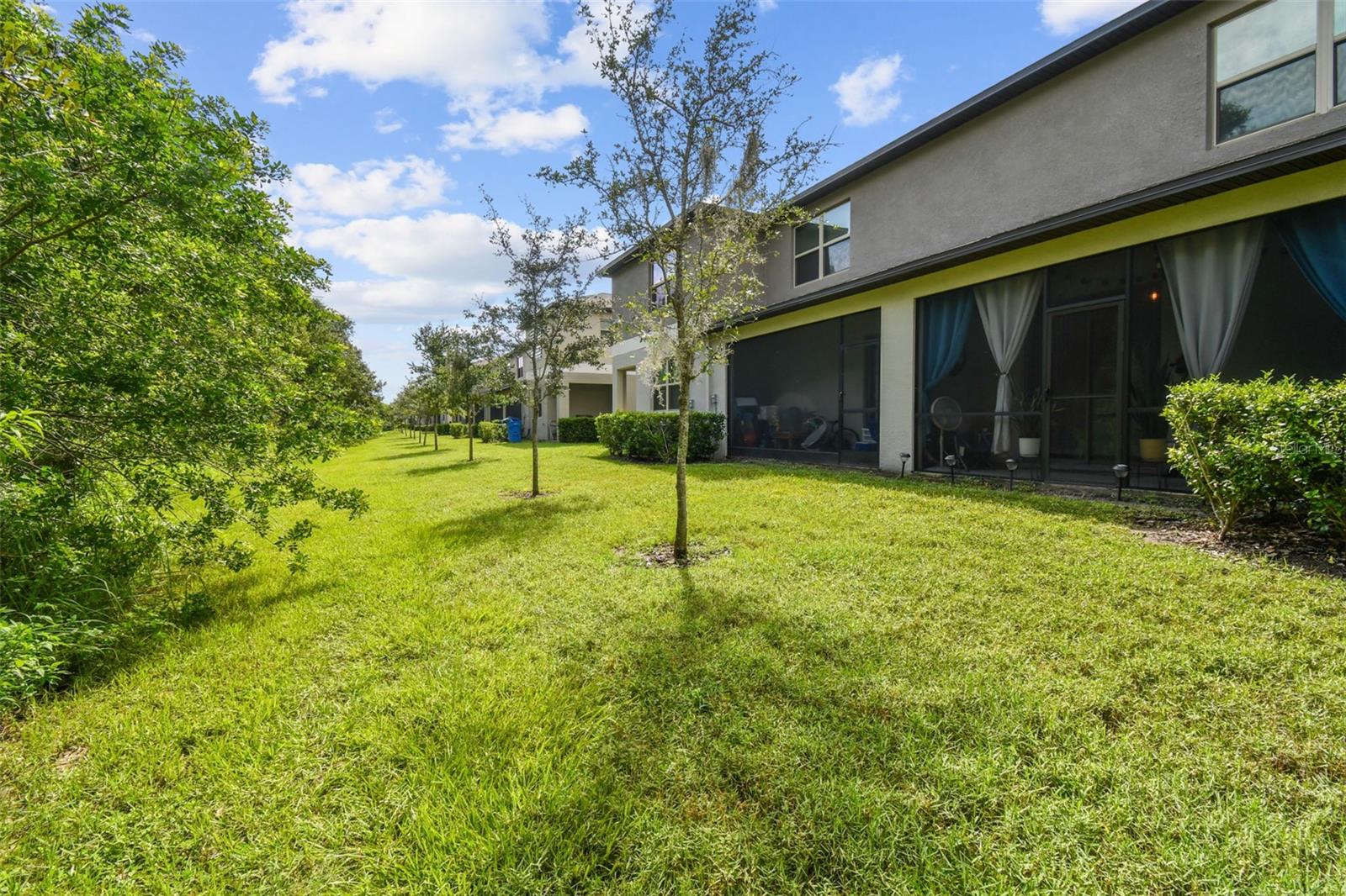 9532 PEMBROOKE PINES DR, SUN CITY CENTER, FL, 33573