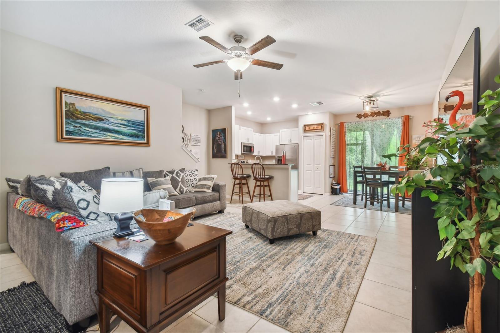 9532 PEMBROOKE PINES DR, SUN CITY CENTER, FL, 33573