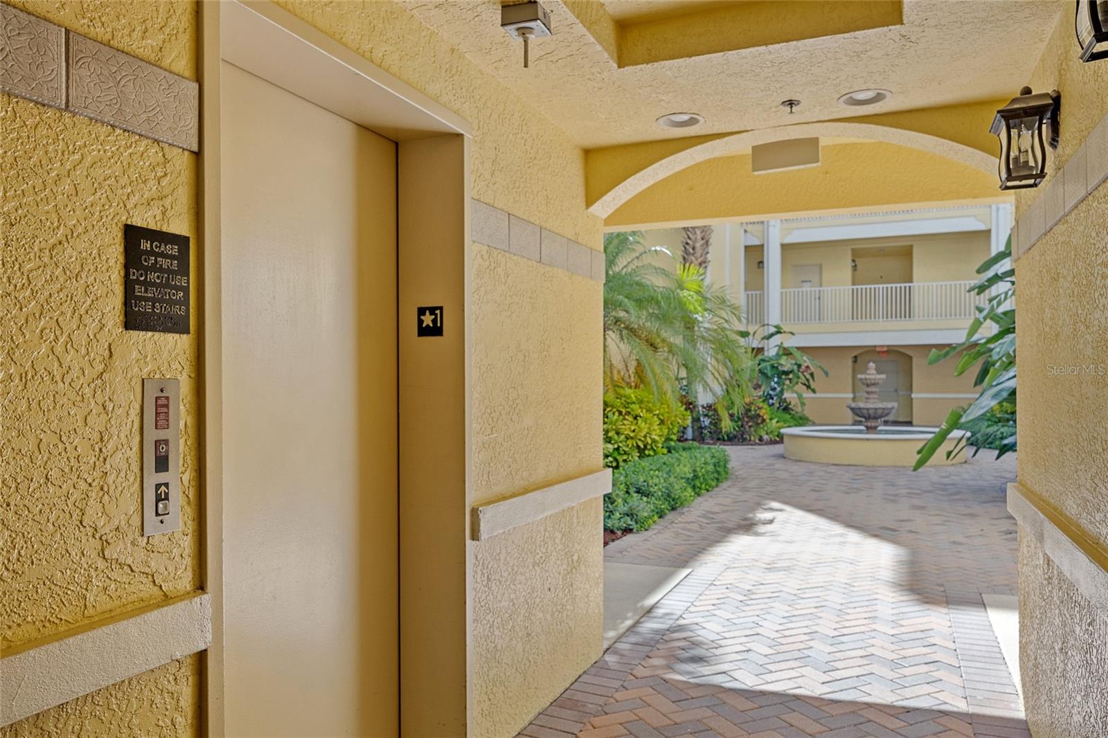 255 W END DR #2201, PUNTA GORDA, FL, 33950