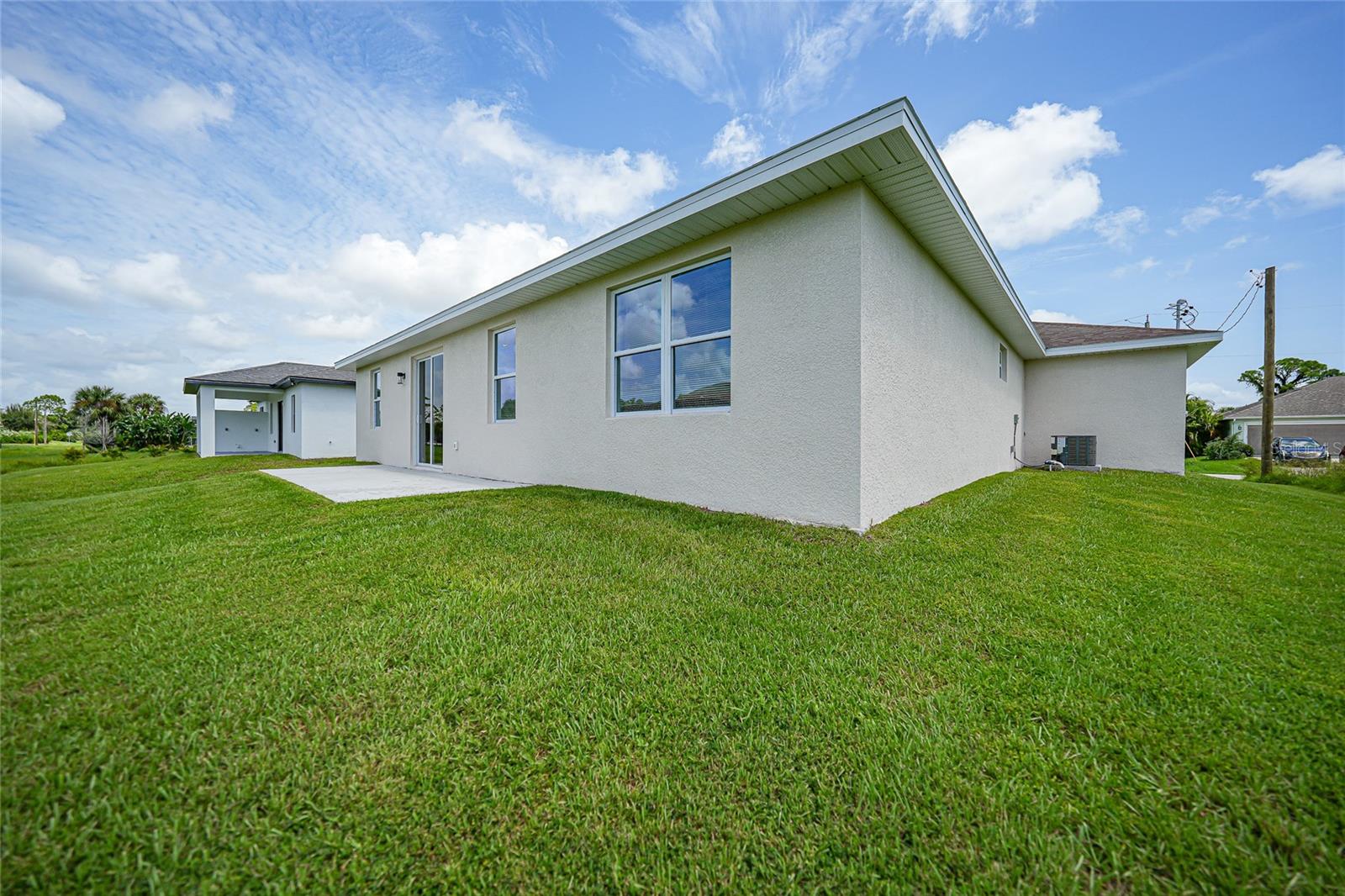 16 TEE VIEW RD, ROTONDA WEST, FL, 33947