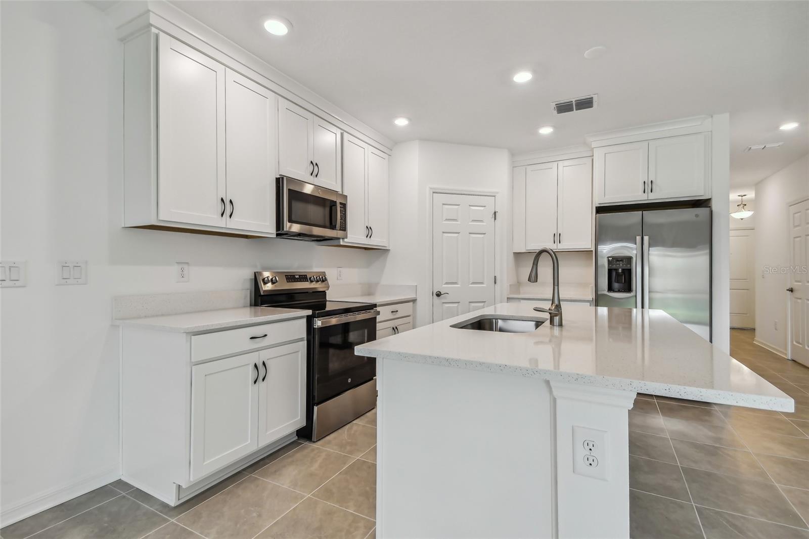 5443 TRIPOLI DR, PALMETTO, FL, 34221