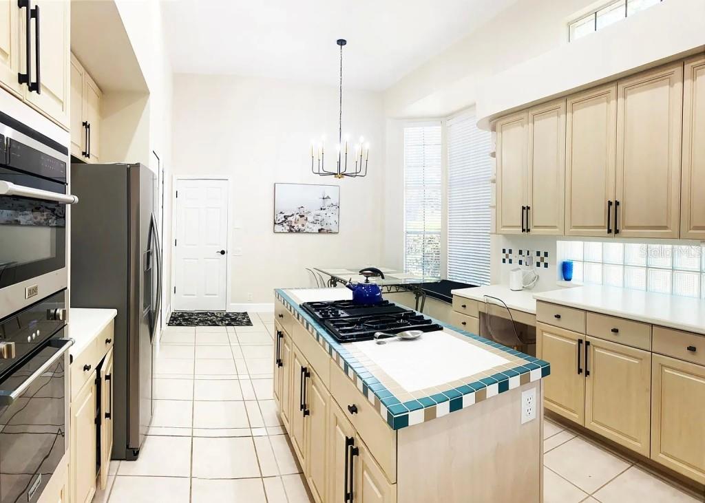 6515 VIRGINIA XING, UNIVERSITY PARK, FL, 34201