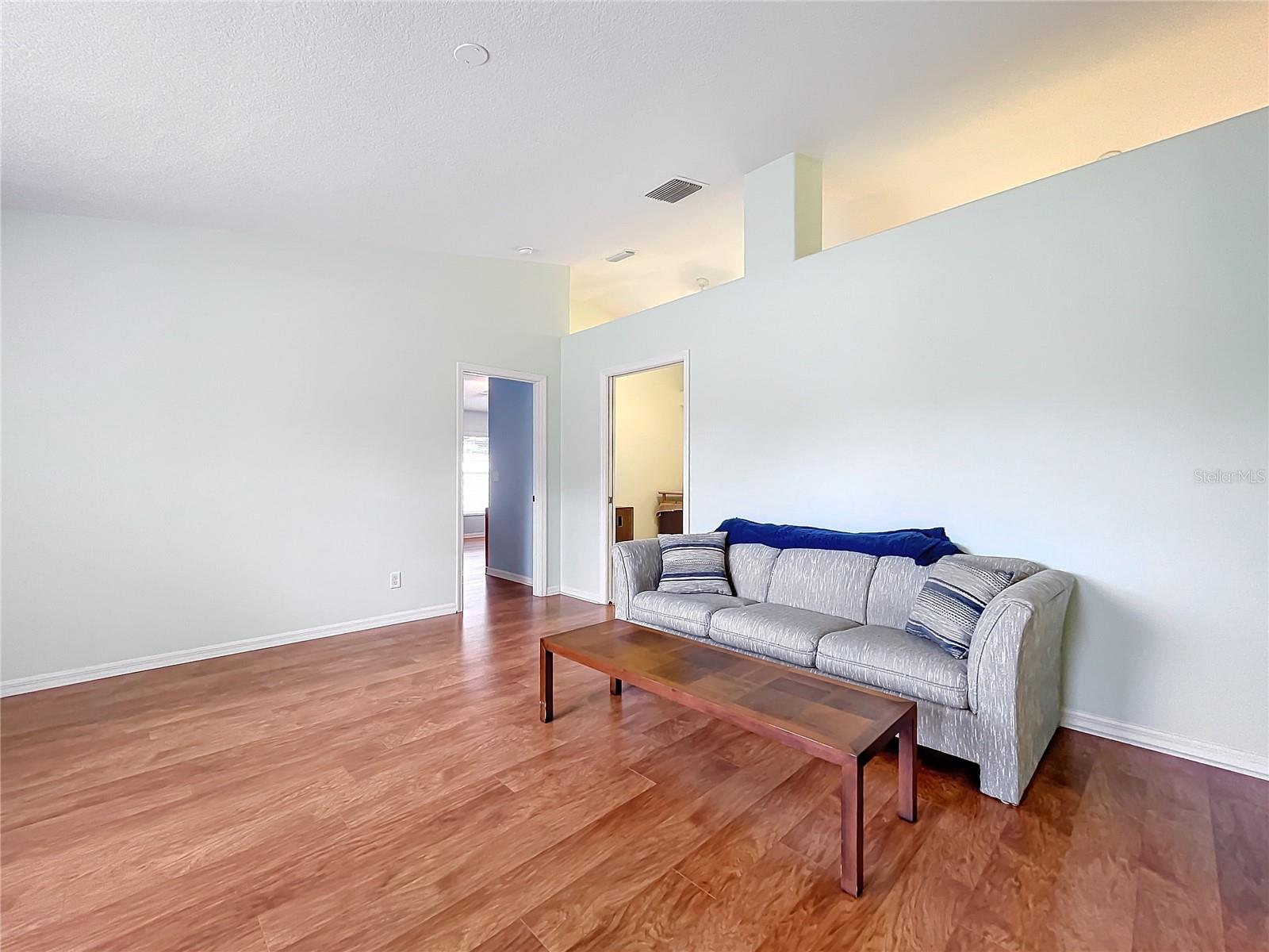 5430 SIR CHURCHILL DR, LEESBURG, FL, 34748