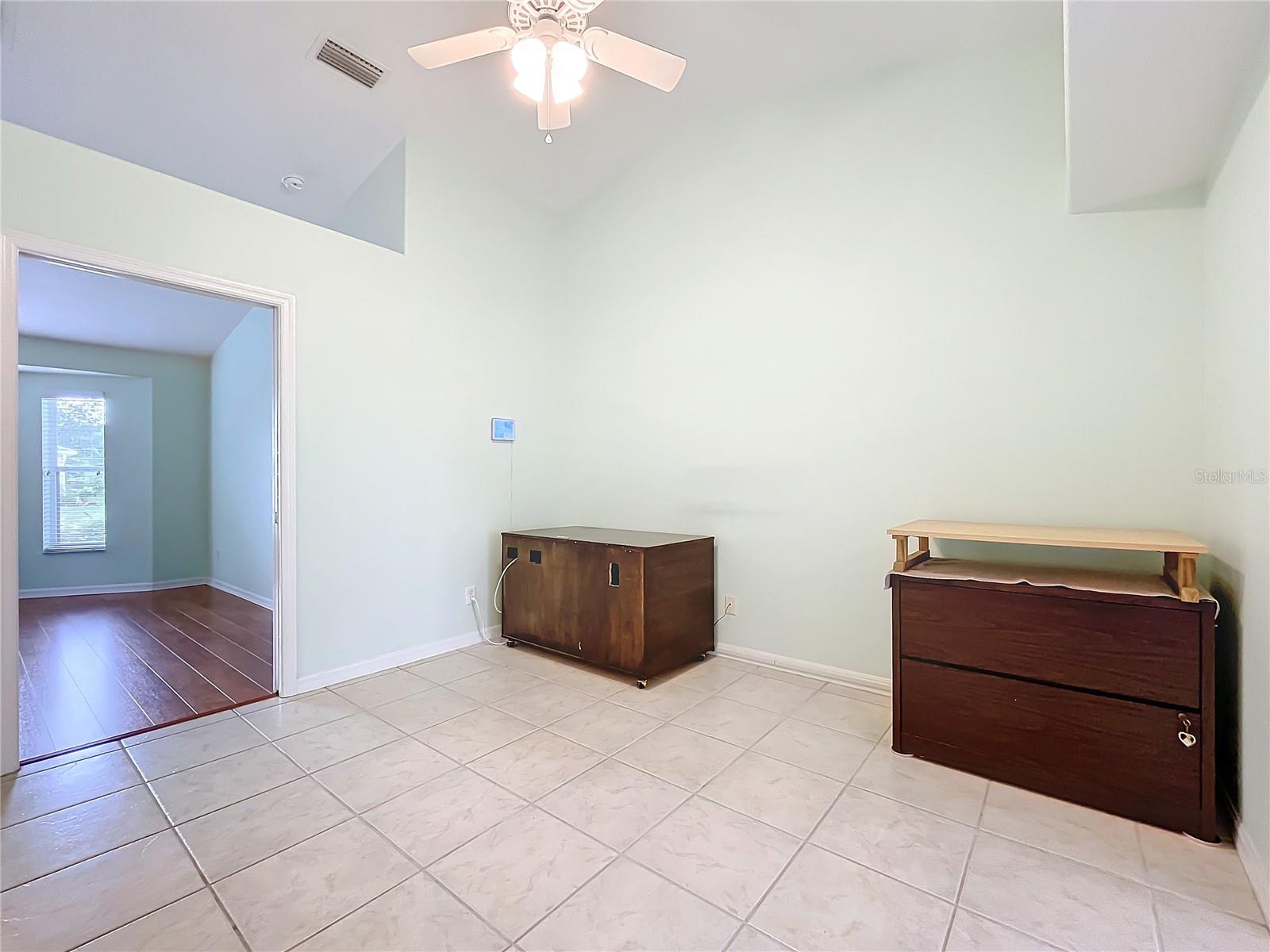 5430 SIR CHURCHILL DR, LEESBURG, FL, 34748