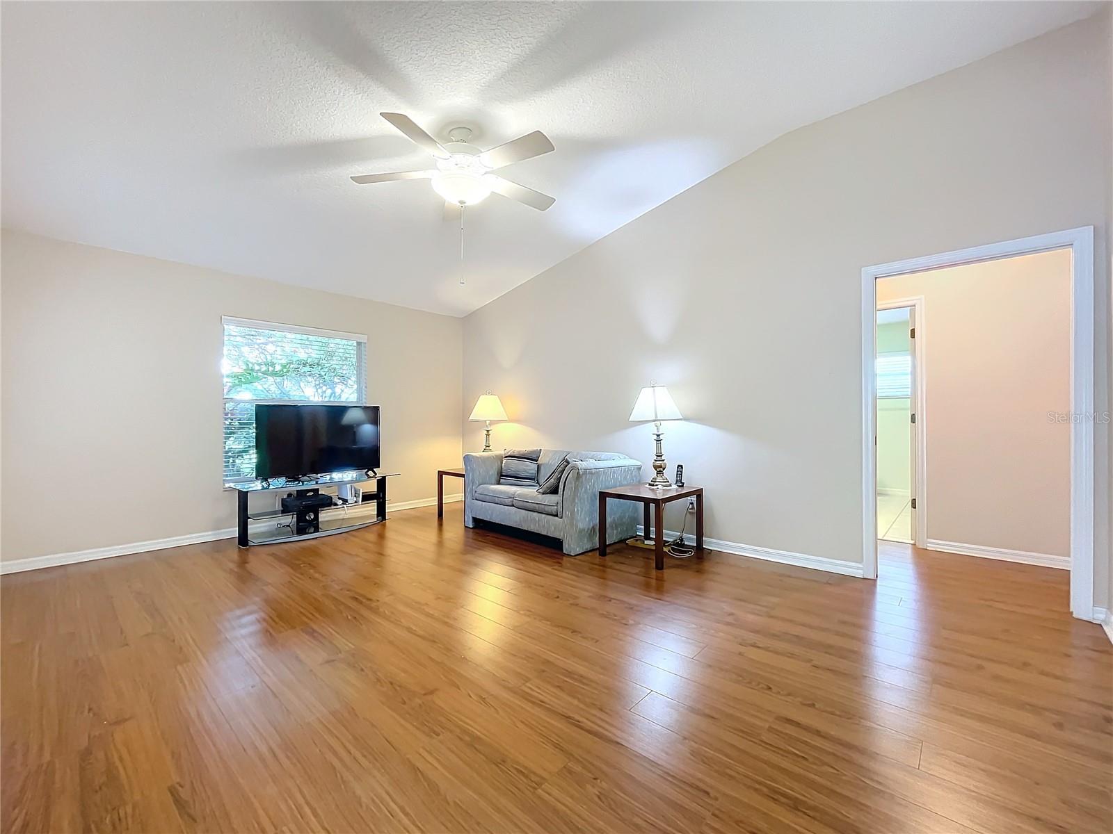 5430 SIR CHURCHILL DR, LEESBURG, FL, 34748