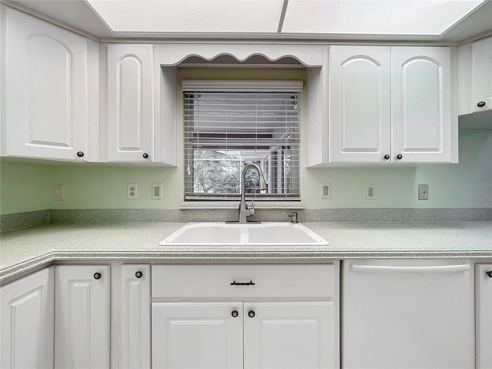 5430 SIR CHURCHILL DR, LEESBURG, FL, 34748