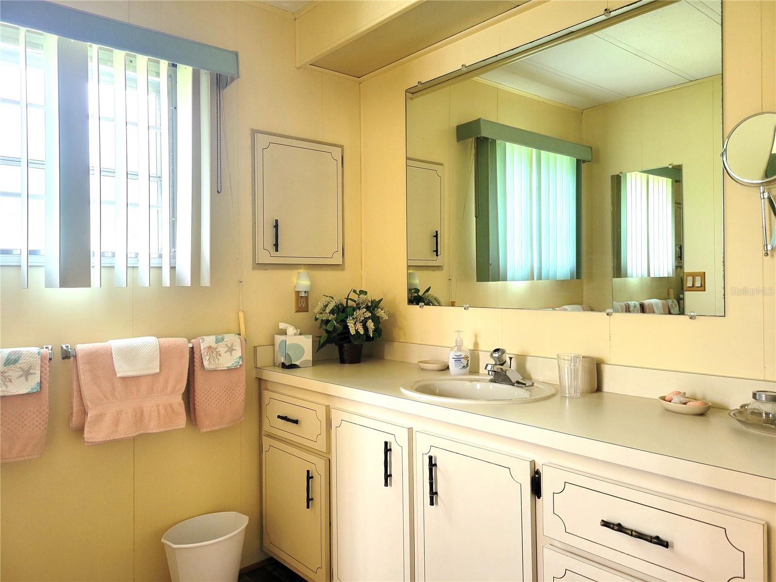 P4931913 Property Photo