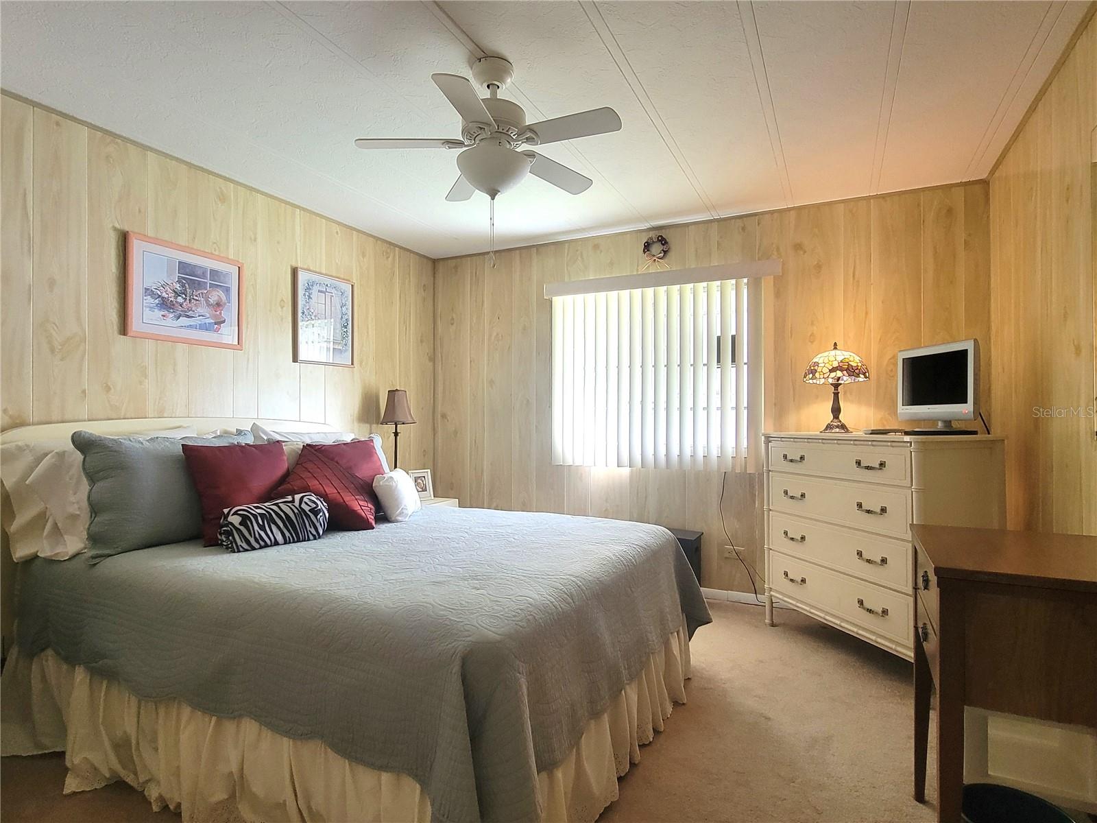 P4931913 Property Photo